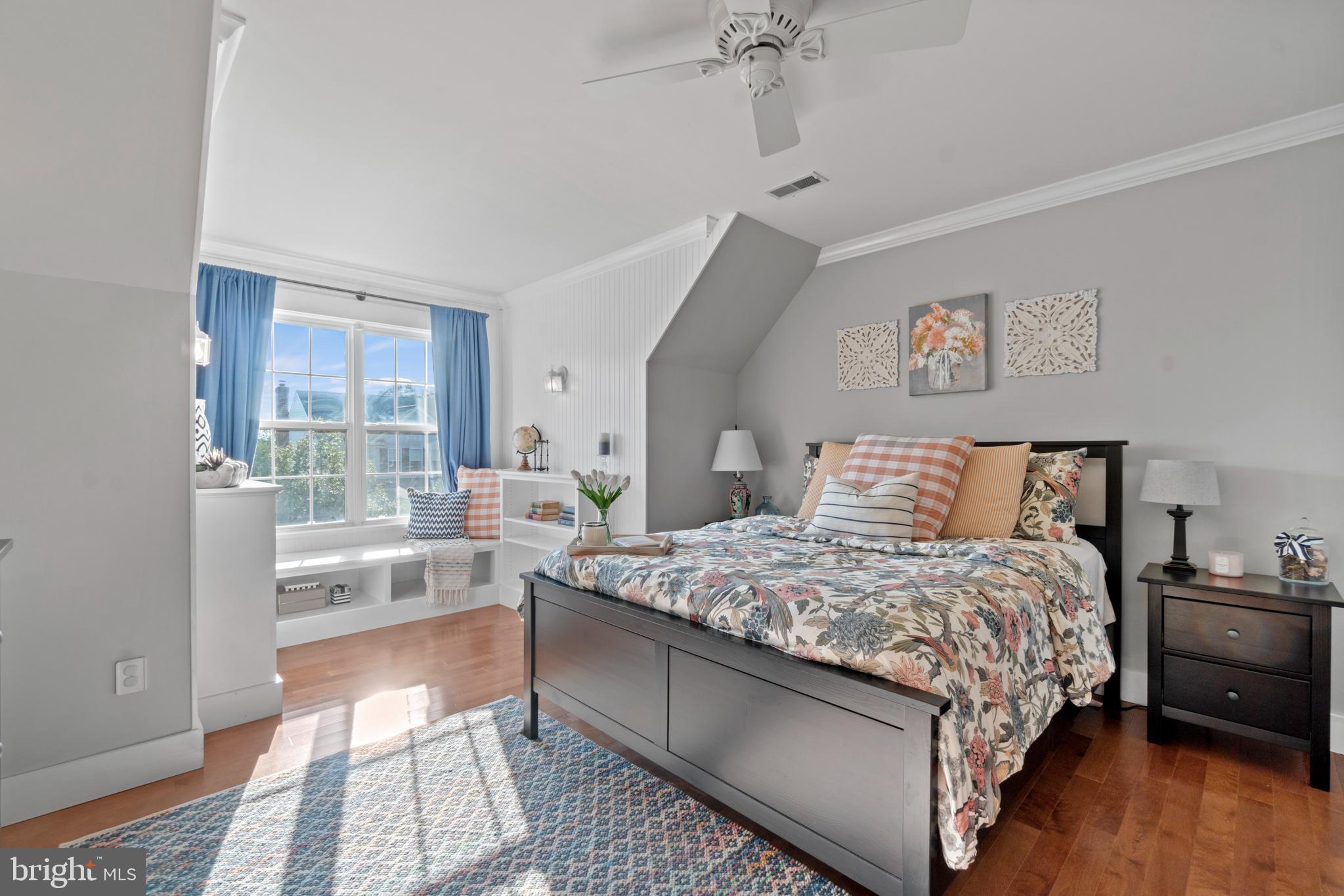 SOUTH RIDING - Residential