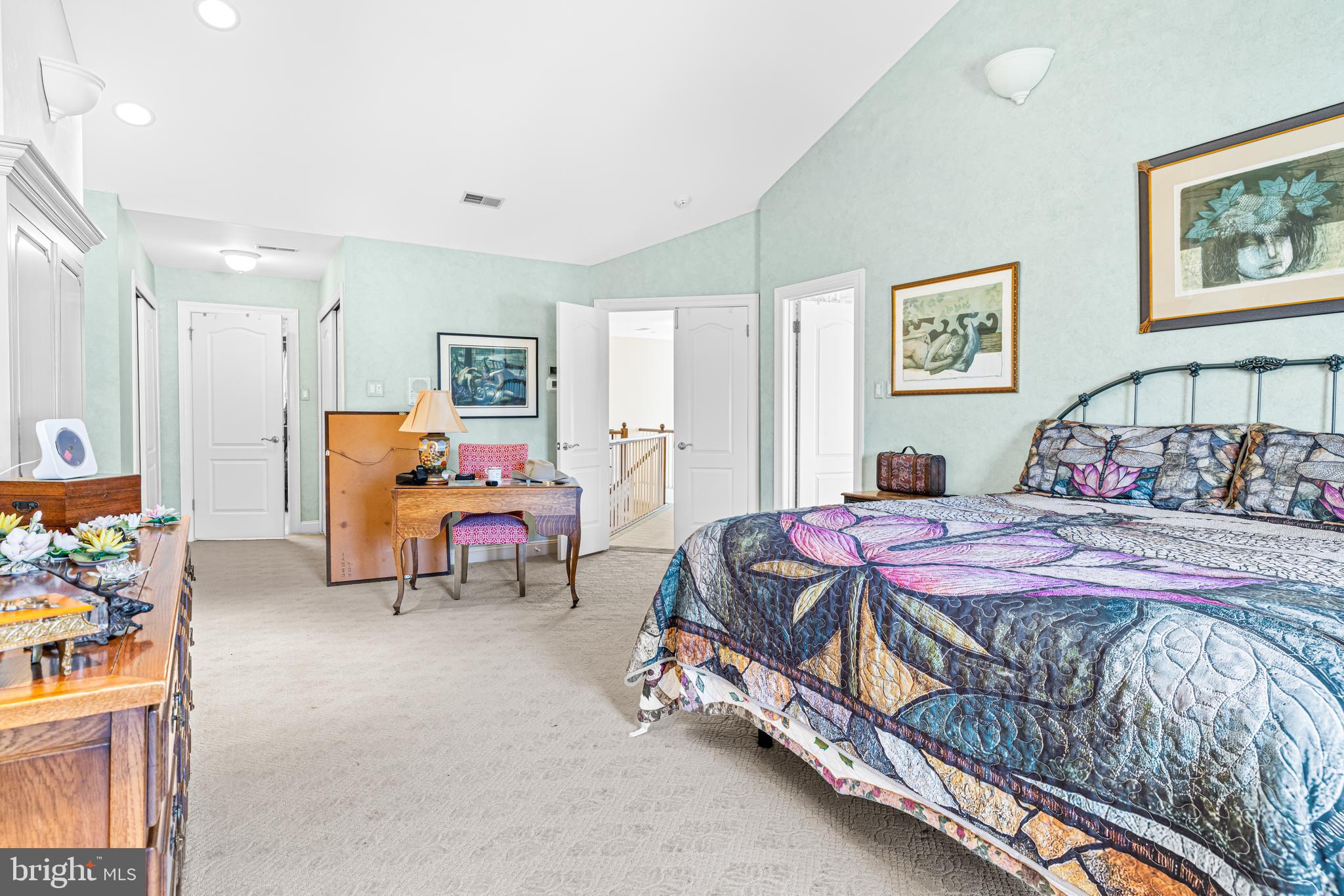 BREYER WOODS - Residential