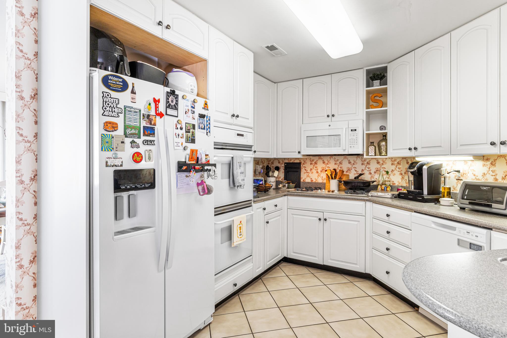 BREYER WOODS - Residential