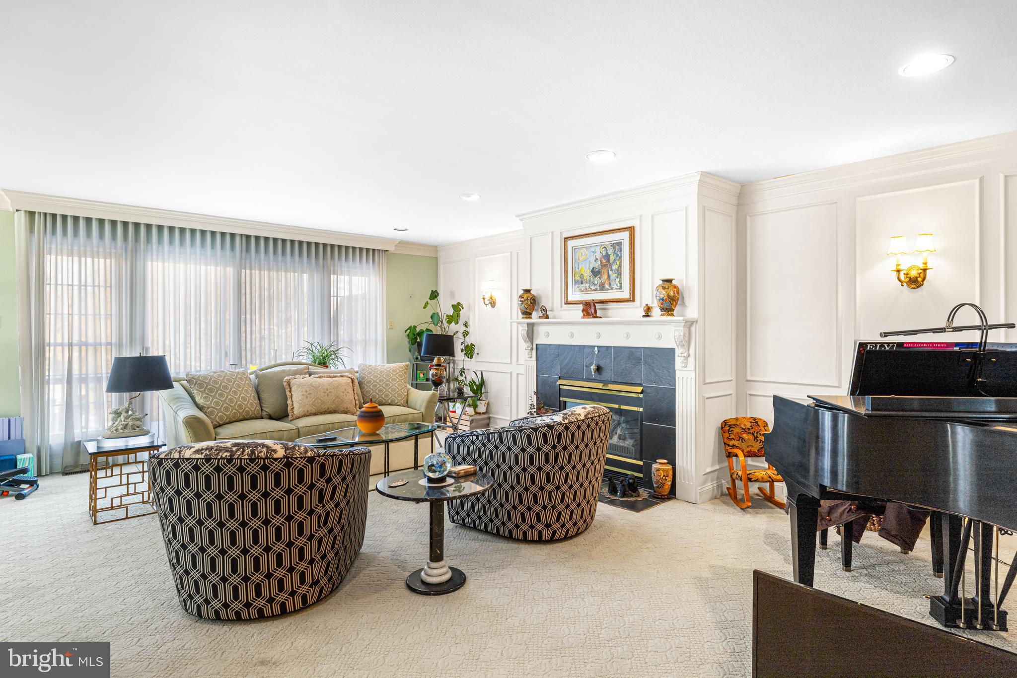 BREYER WOODS - Residential