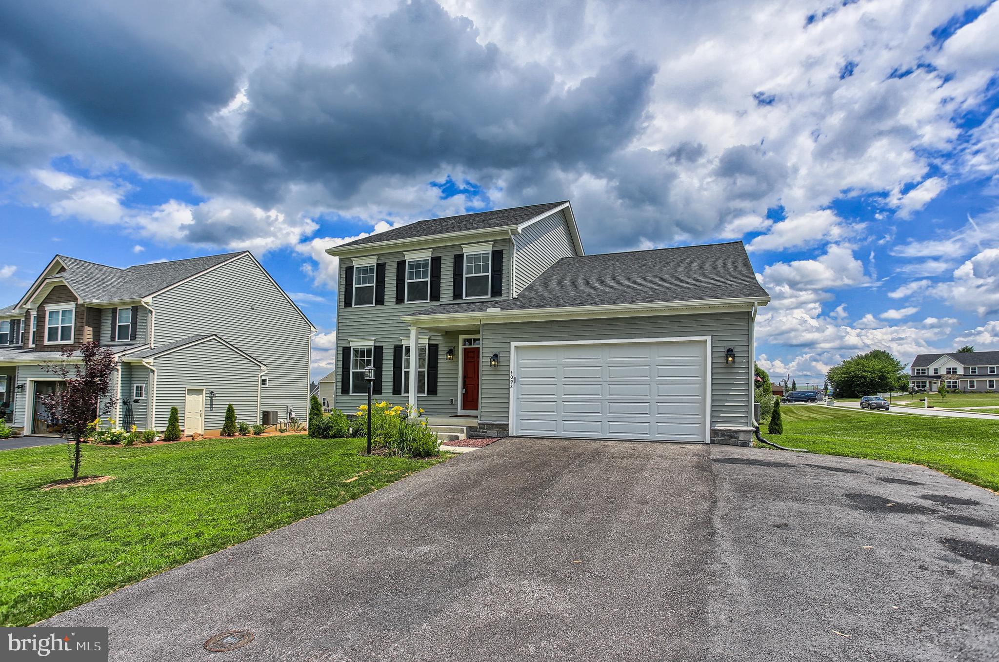 DONWOOD ESTATES - Residential