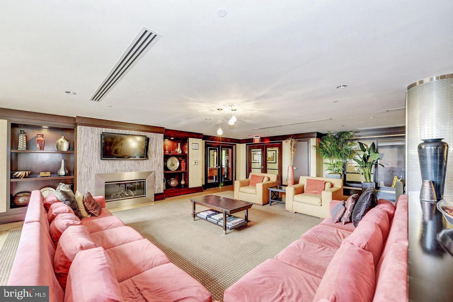 CENTURY SOUTH - Residential