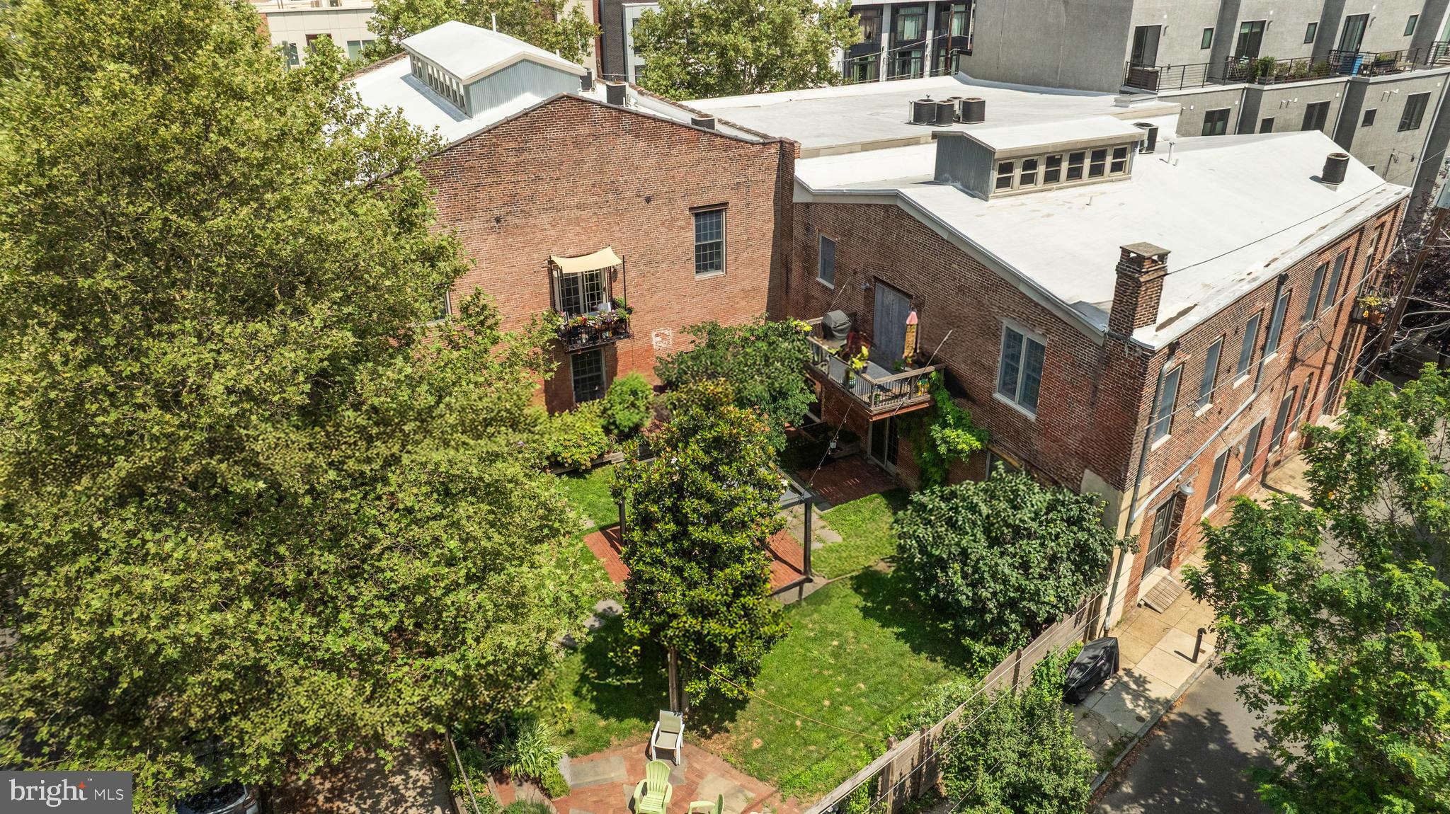 2135 E SUSQUEHANNA AVENUE 13 UNITS, 1A-2G