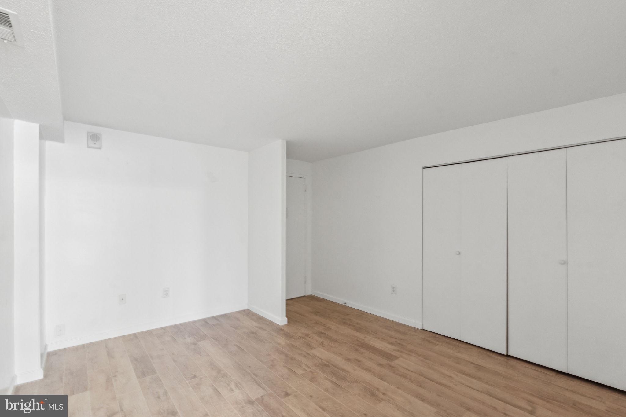 RITTENHOUSE SQUARE - Residential Lease