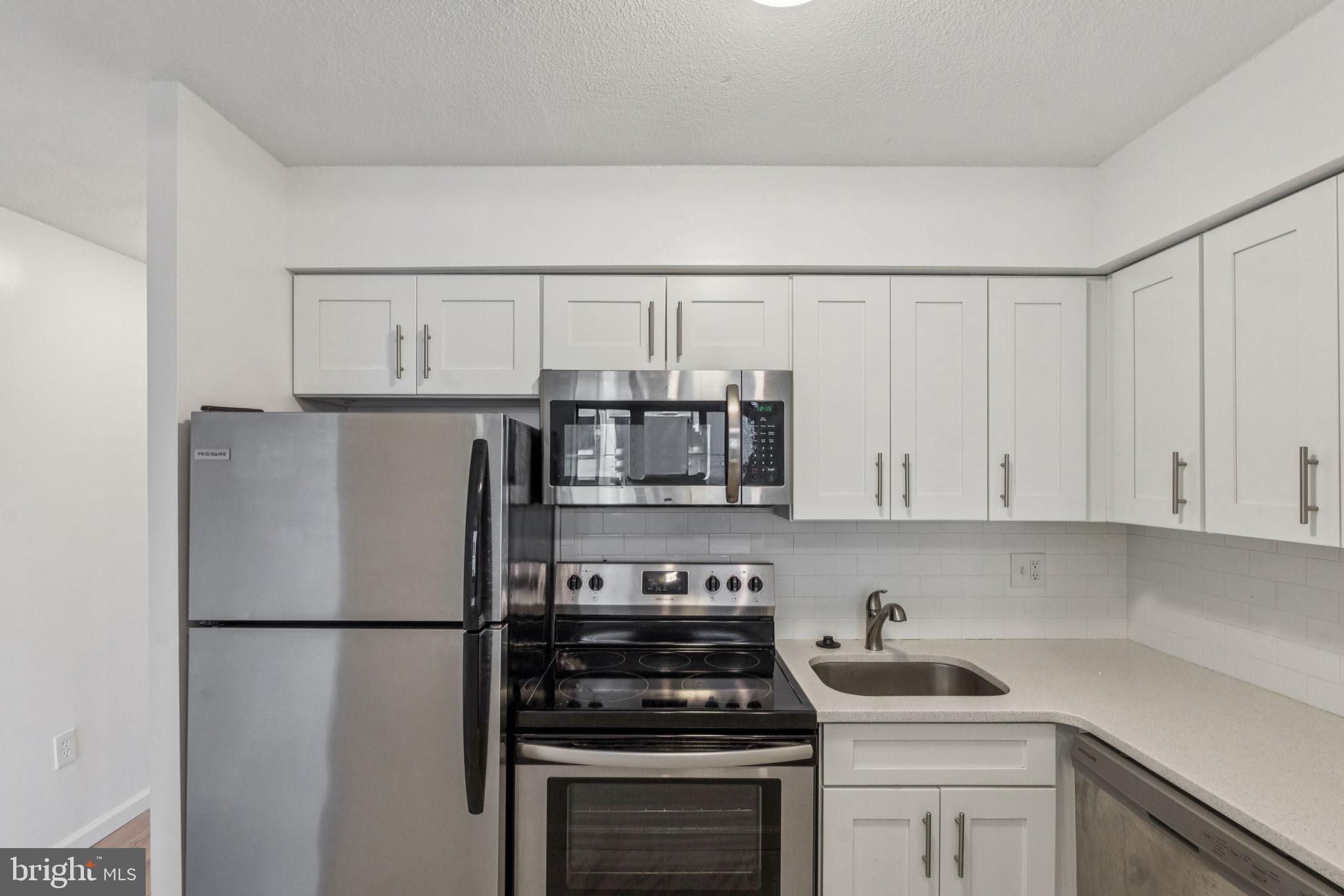 RITTENHOUSE SQUARE - Residential Lease