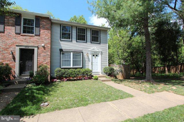 2800 PRINCE ALBERT COURT