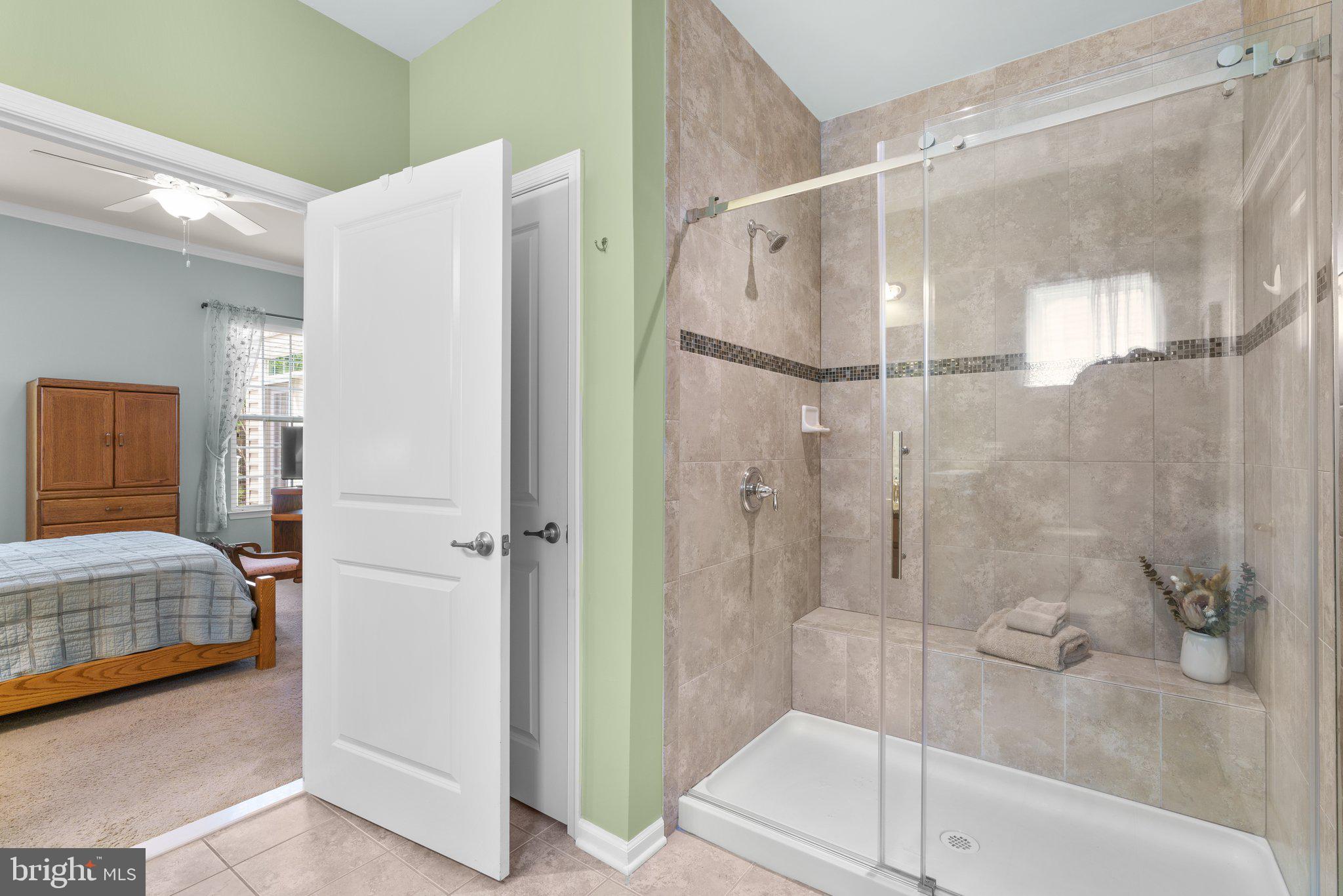 WAVERLY WOODS WEST - Residential