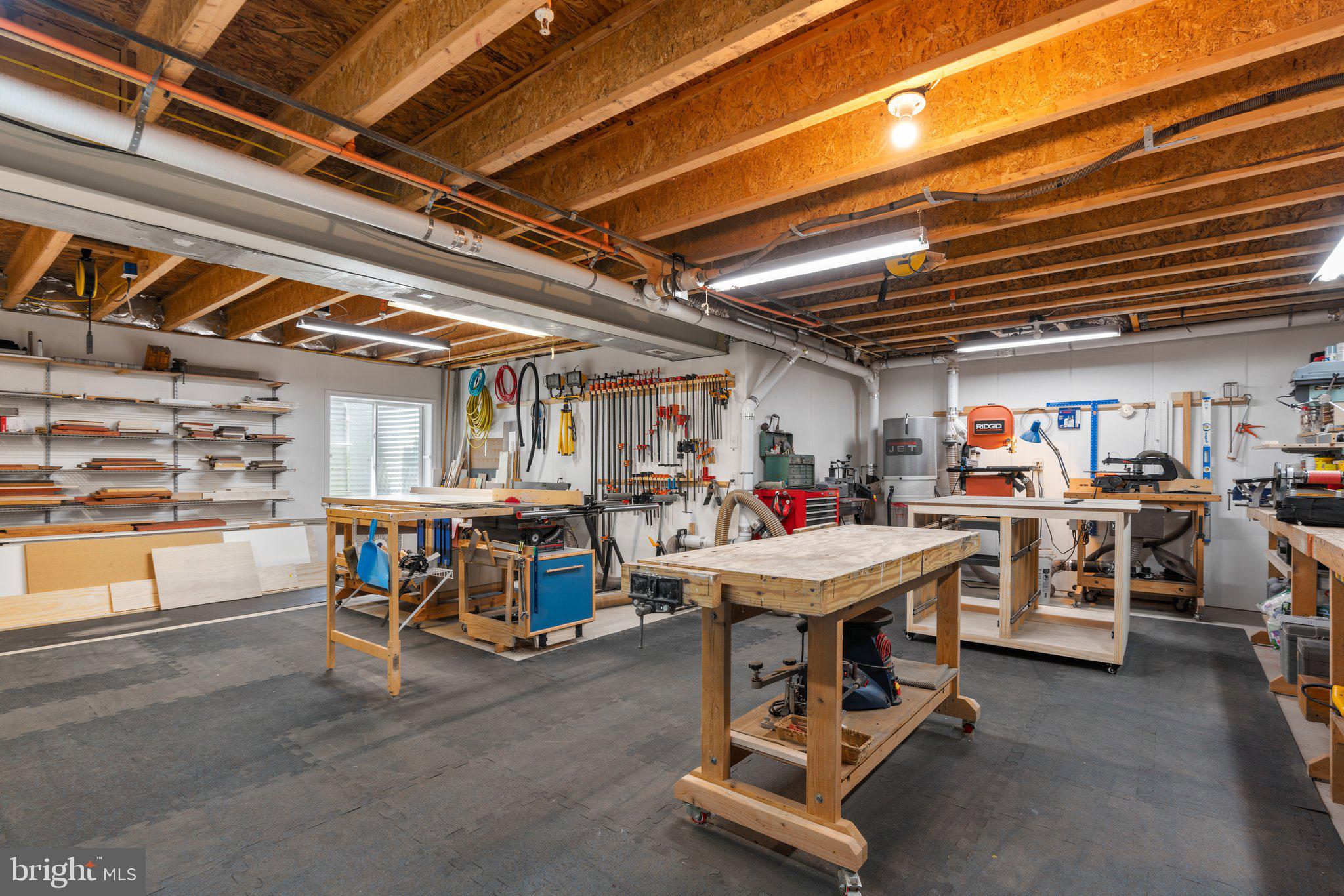 WAVERLY WOODS WEST - Residential