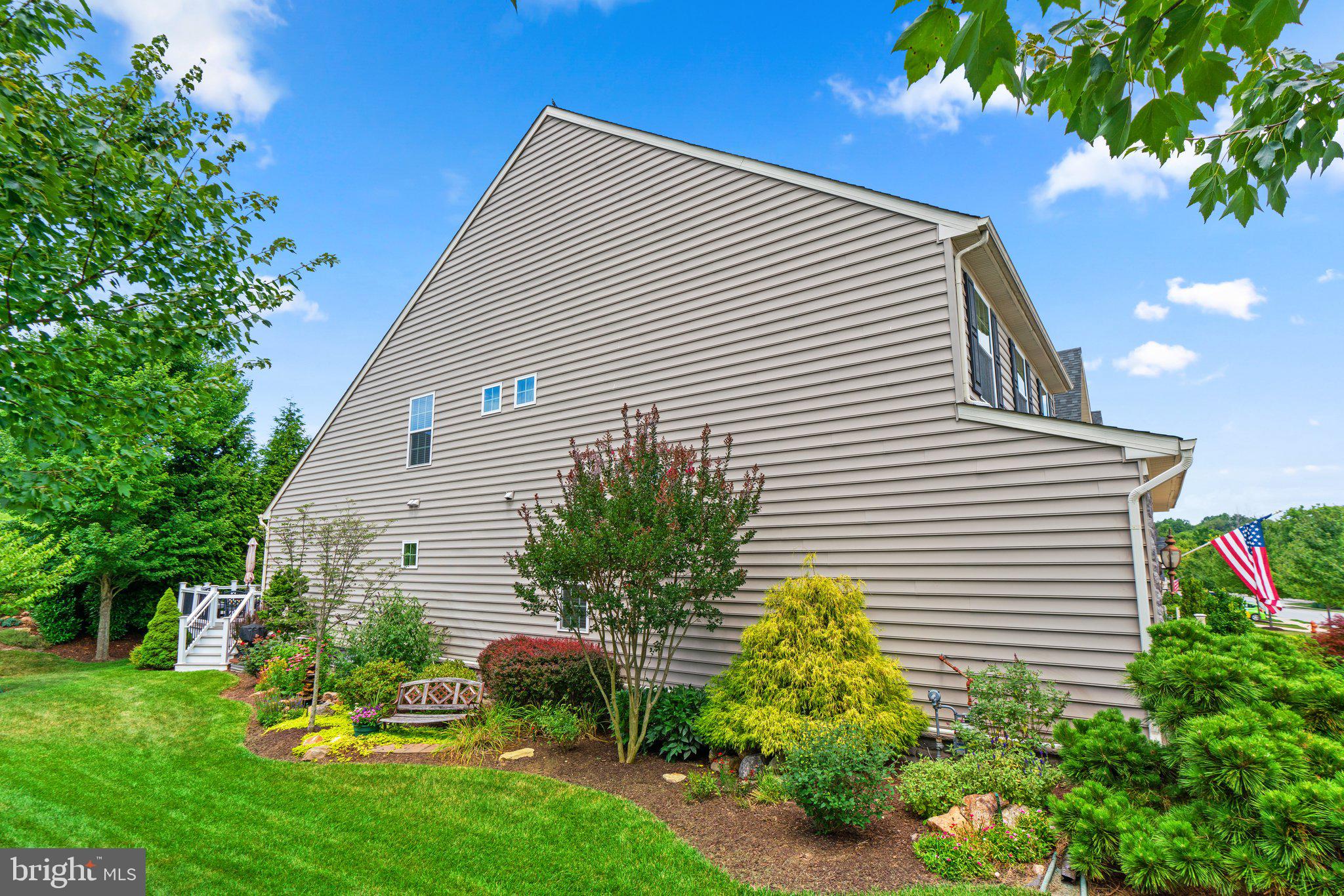 WAVERLY WOODS WEST - Residential