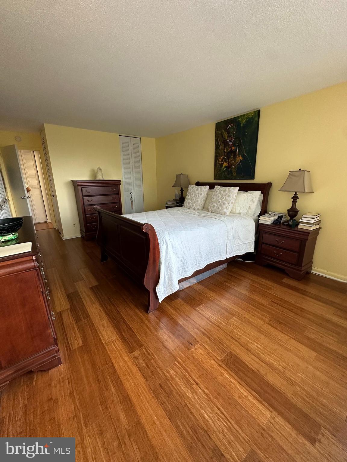 GREEN HILL - Residential