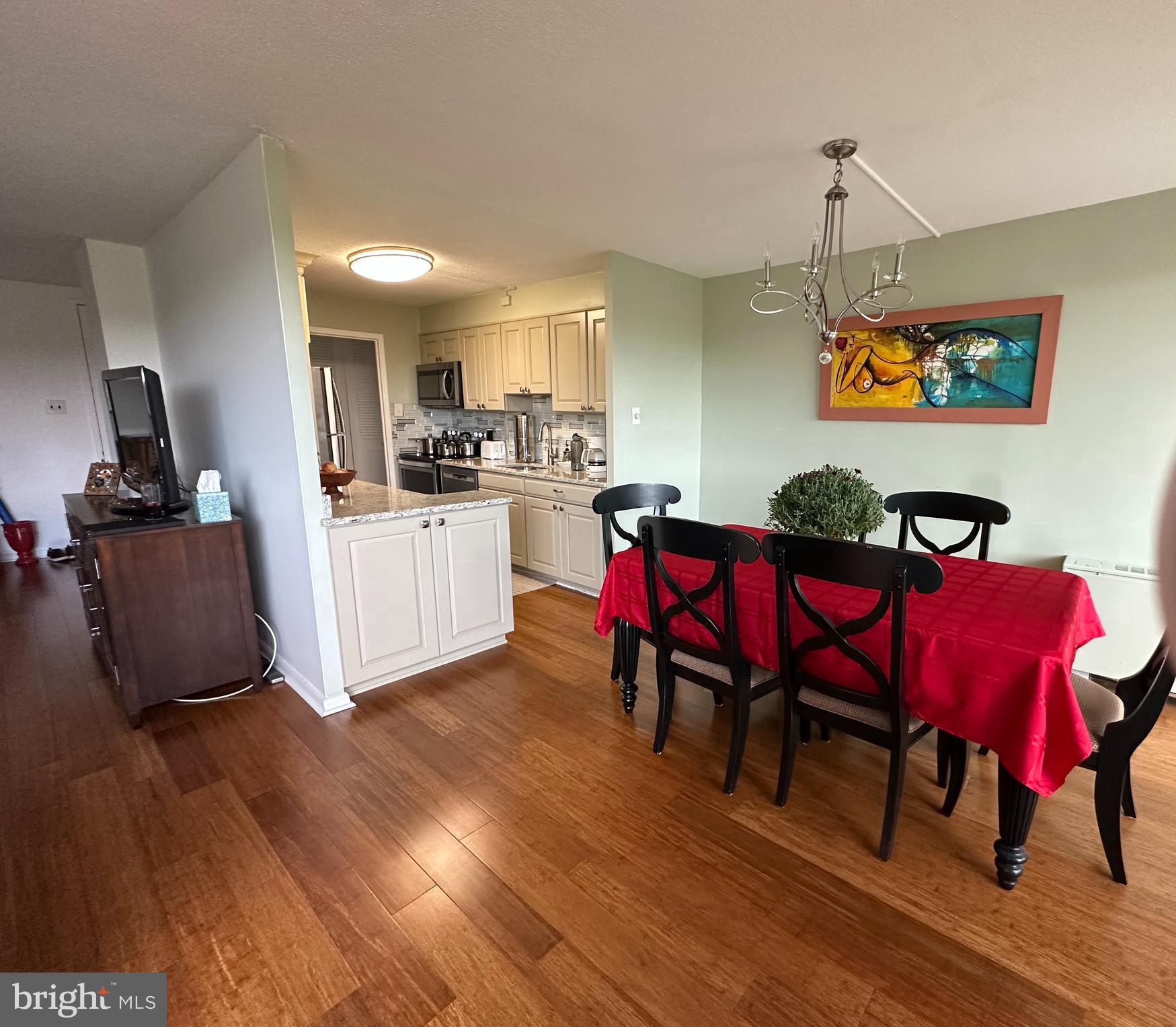 GREEN HILL - Residential