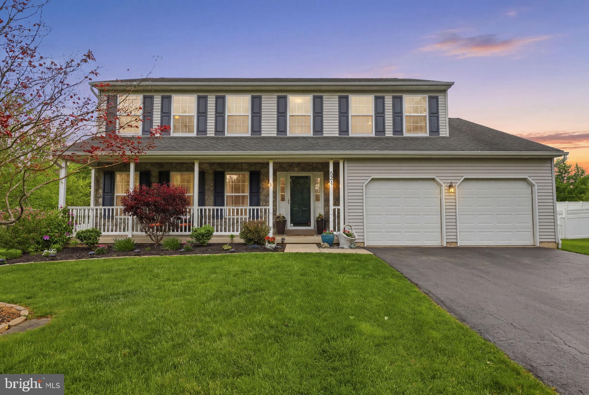 MEADOW WOOD - Residential