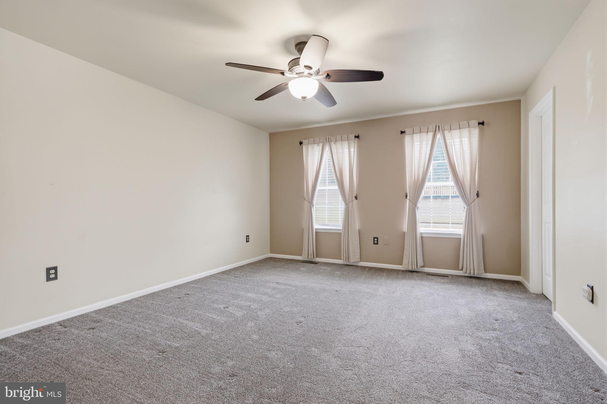 MEADOW WOOD - Residential