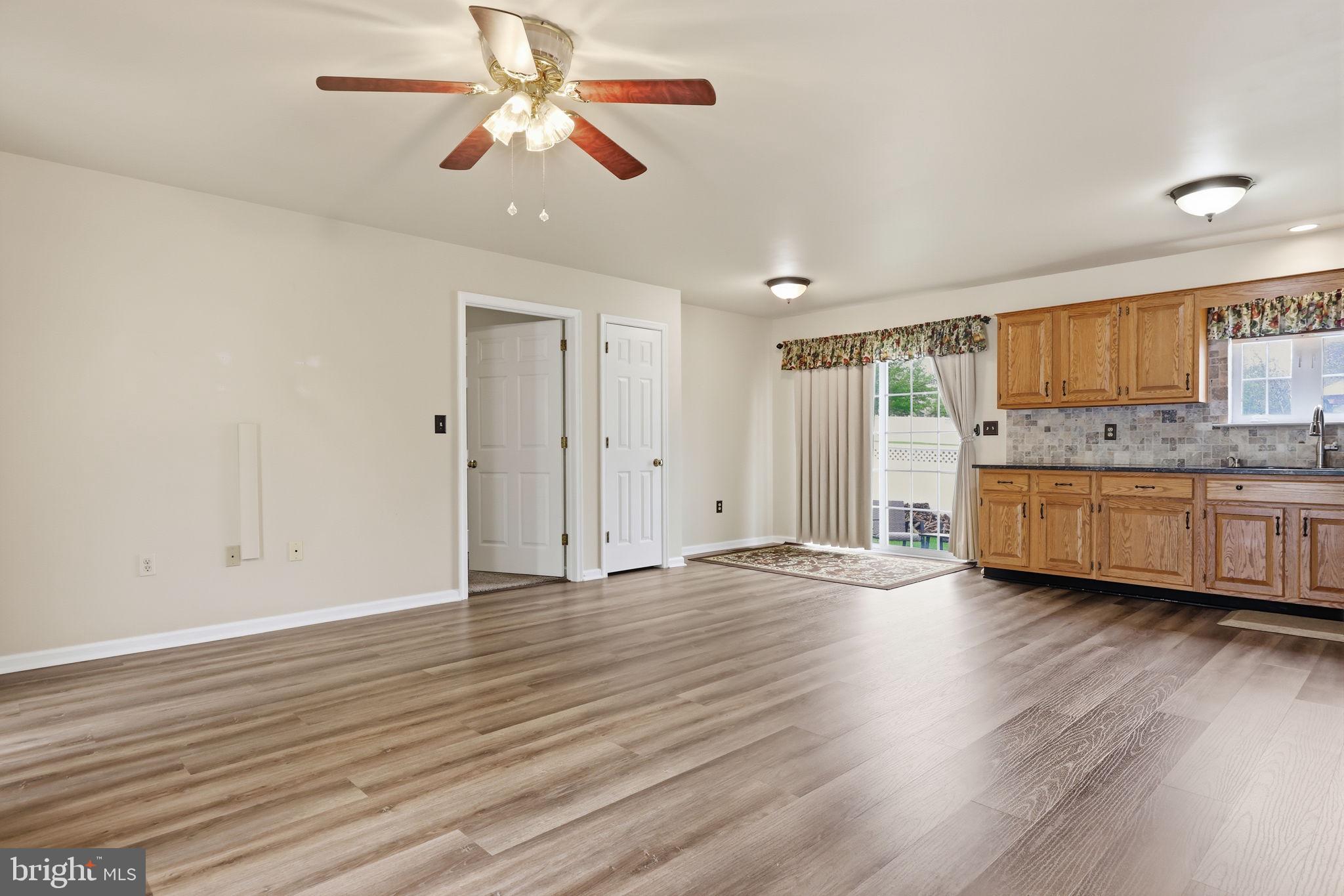 MEADOW WOOD - Residential