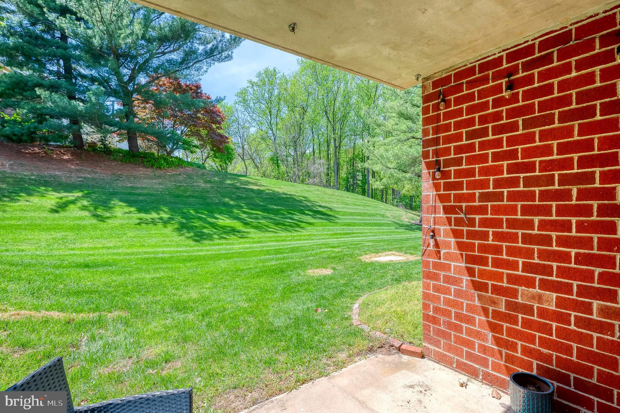 SHEPHERDS KNOLL GARDEN - Residential