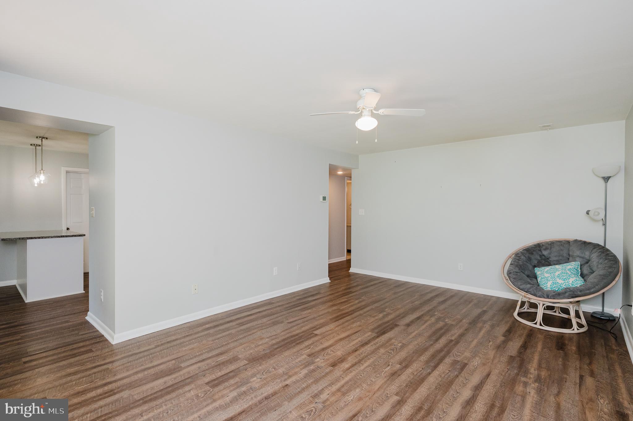 SHEPHERDS KNOLL GARDEN - Residential