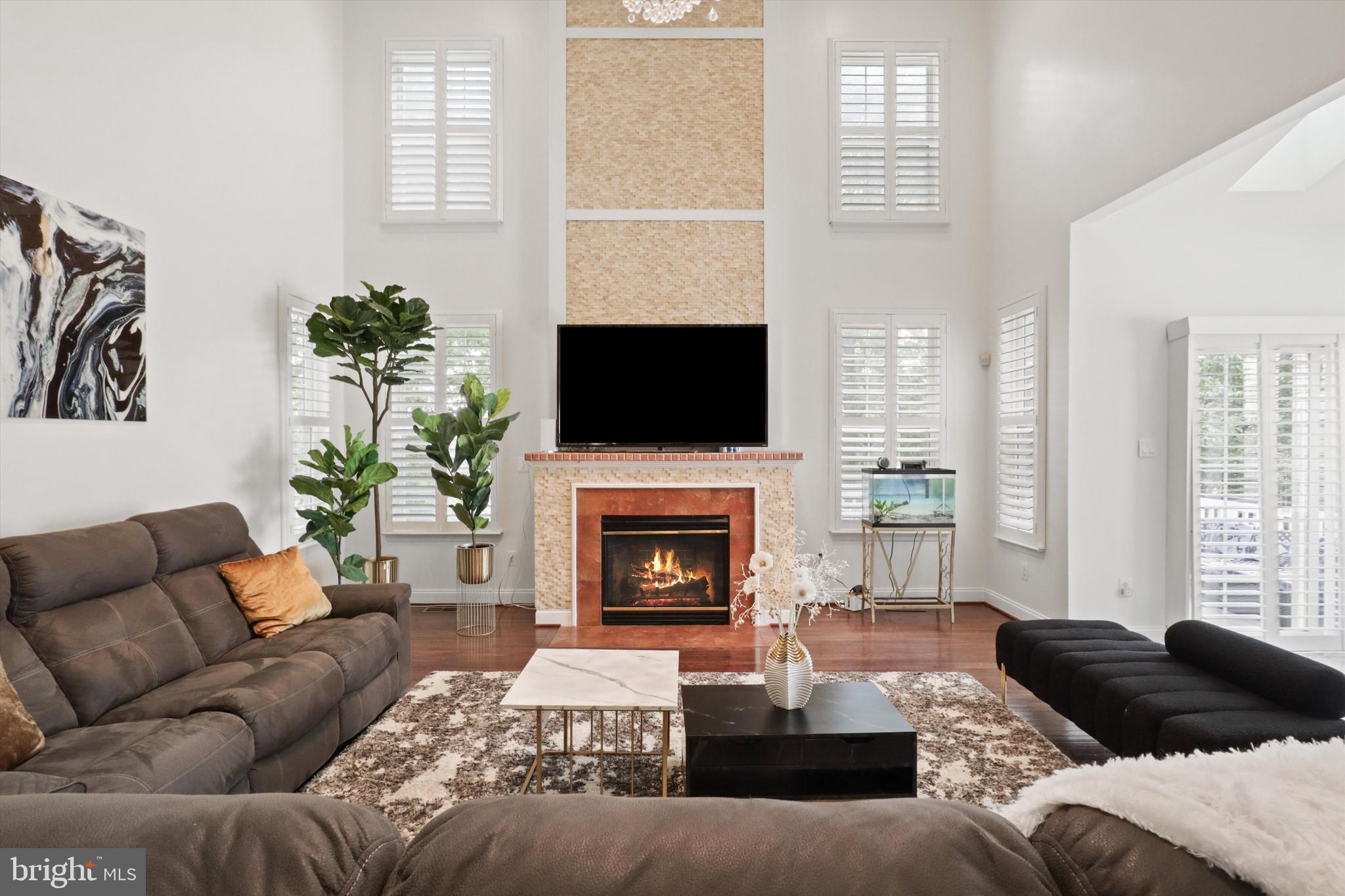 6253 SIBEL PLACE