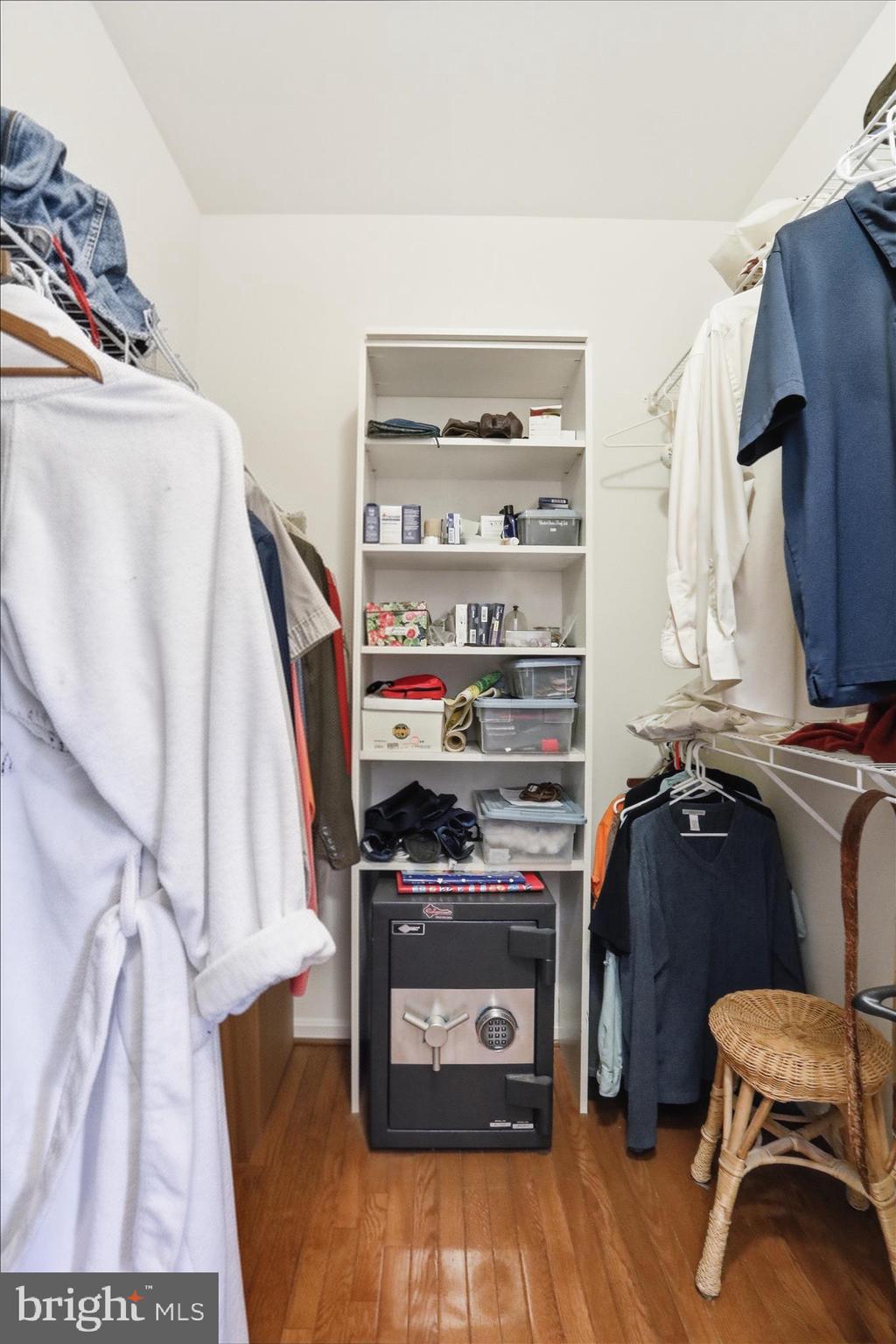 FIELDSTONE ACRES - Residential