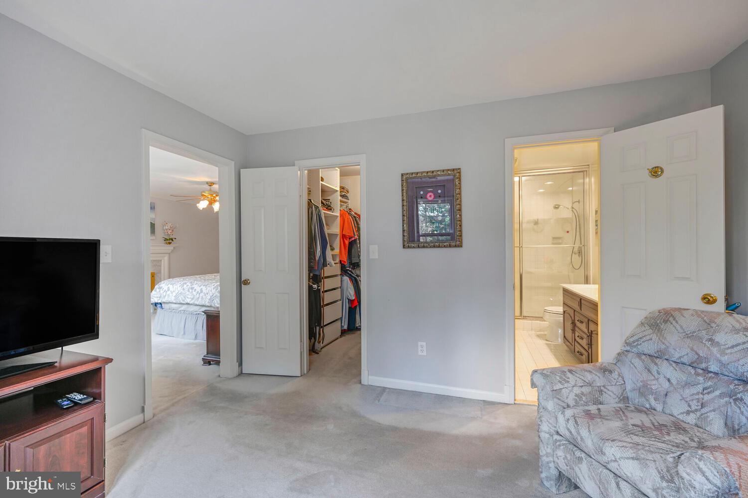 BEVERLY FARMS - Residential