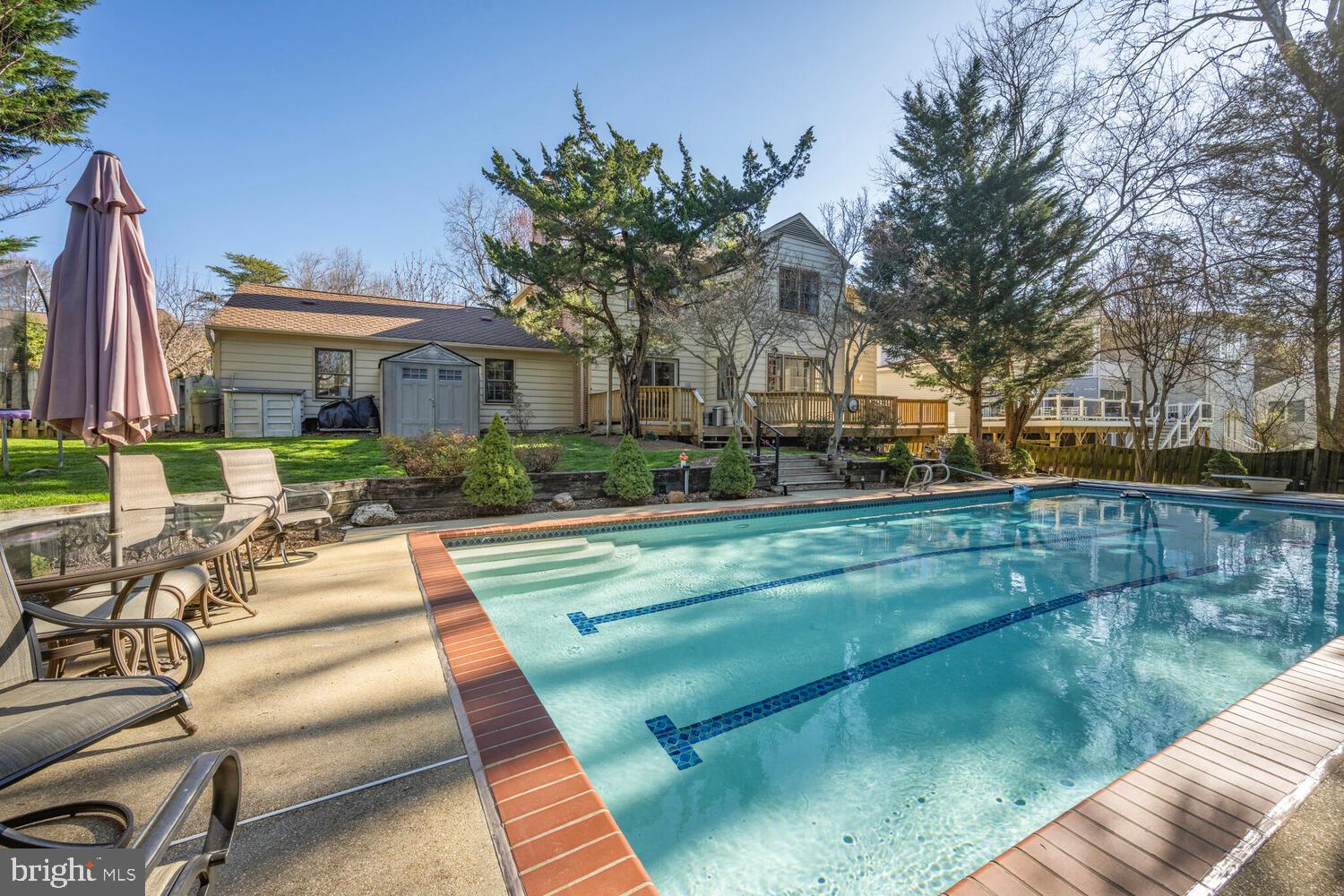 BEVERLY FARMS - Residential