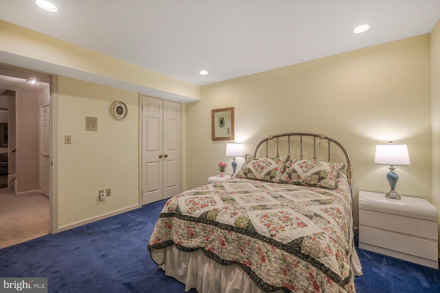 BEVERLY FARMS - Residential