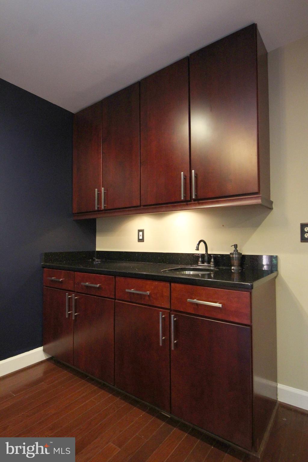 MERRY OAKS - Residential Lease