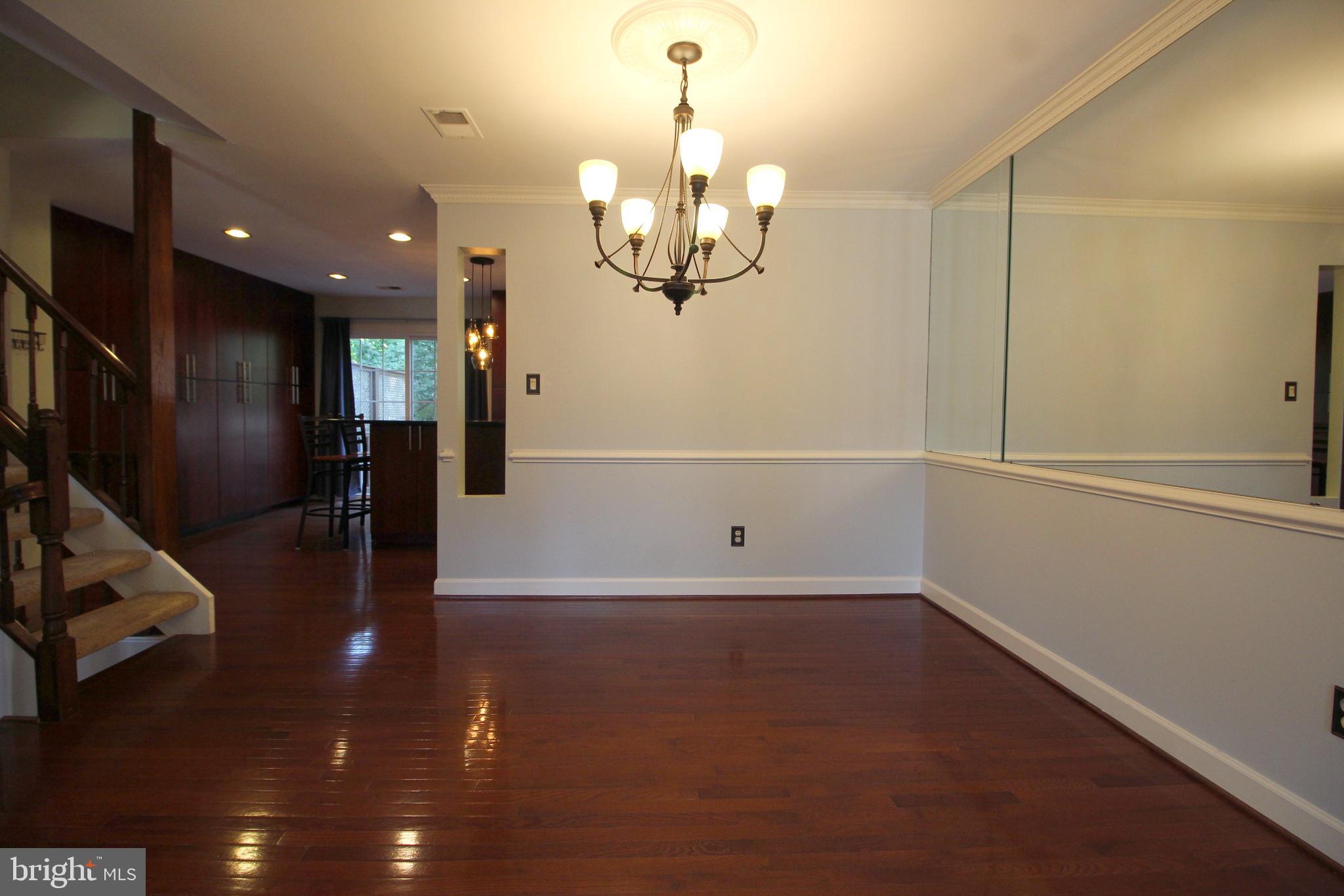 MERRY OAKS - Residential Lease