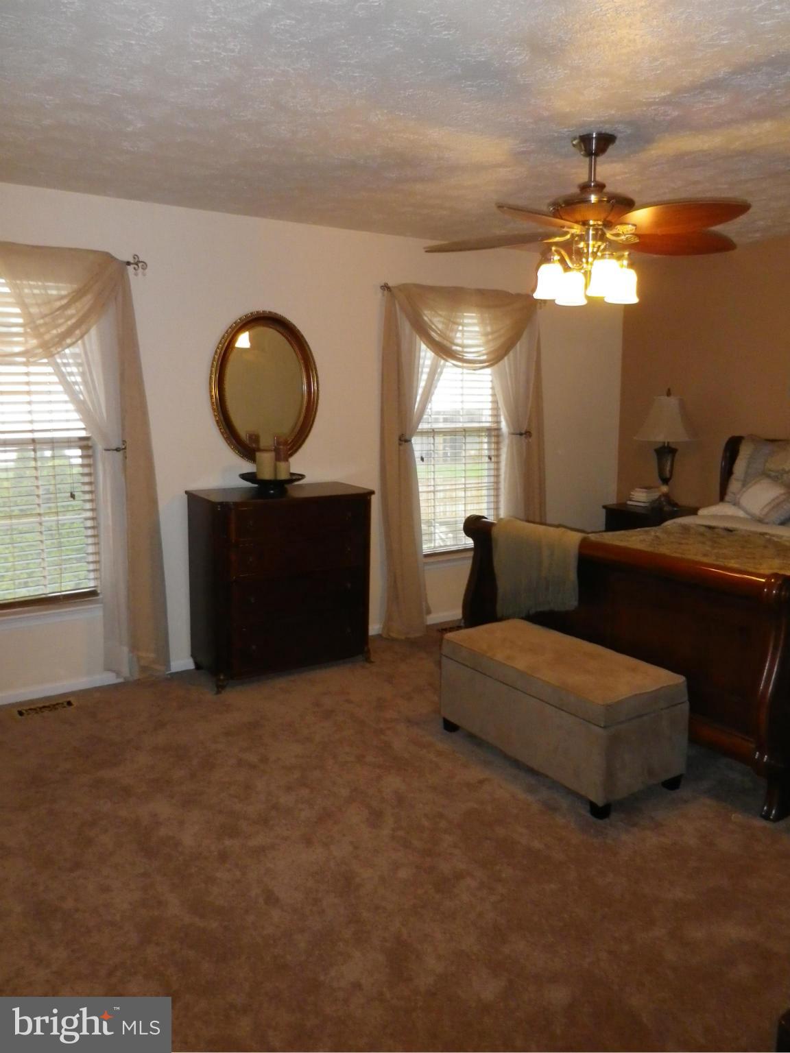 OAKHURST - Residential