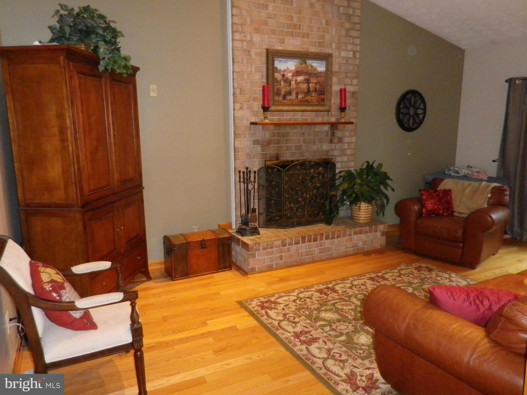 OAKHURST - Residential