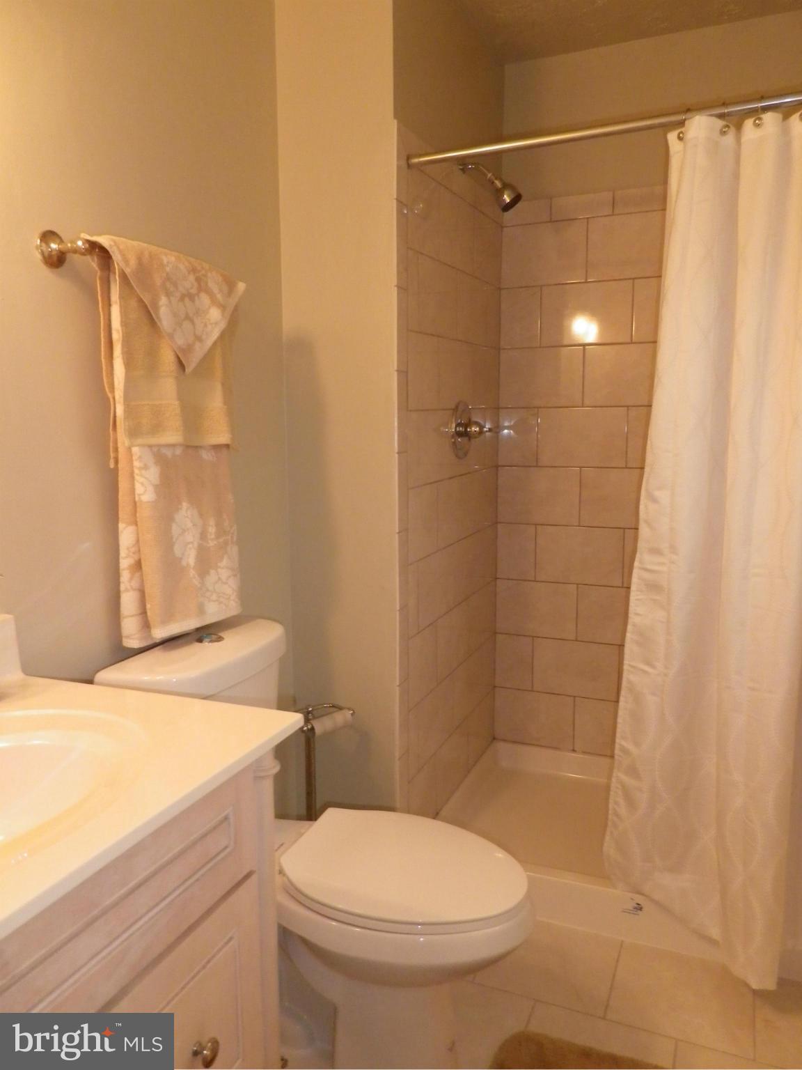 OAKHURST - Residential