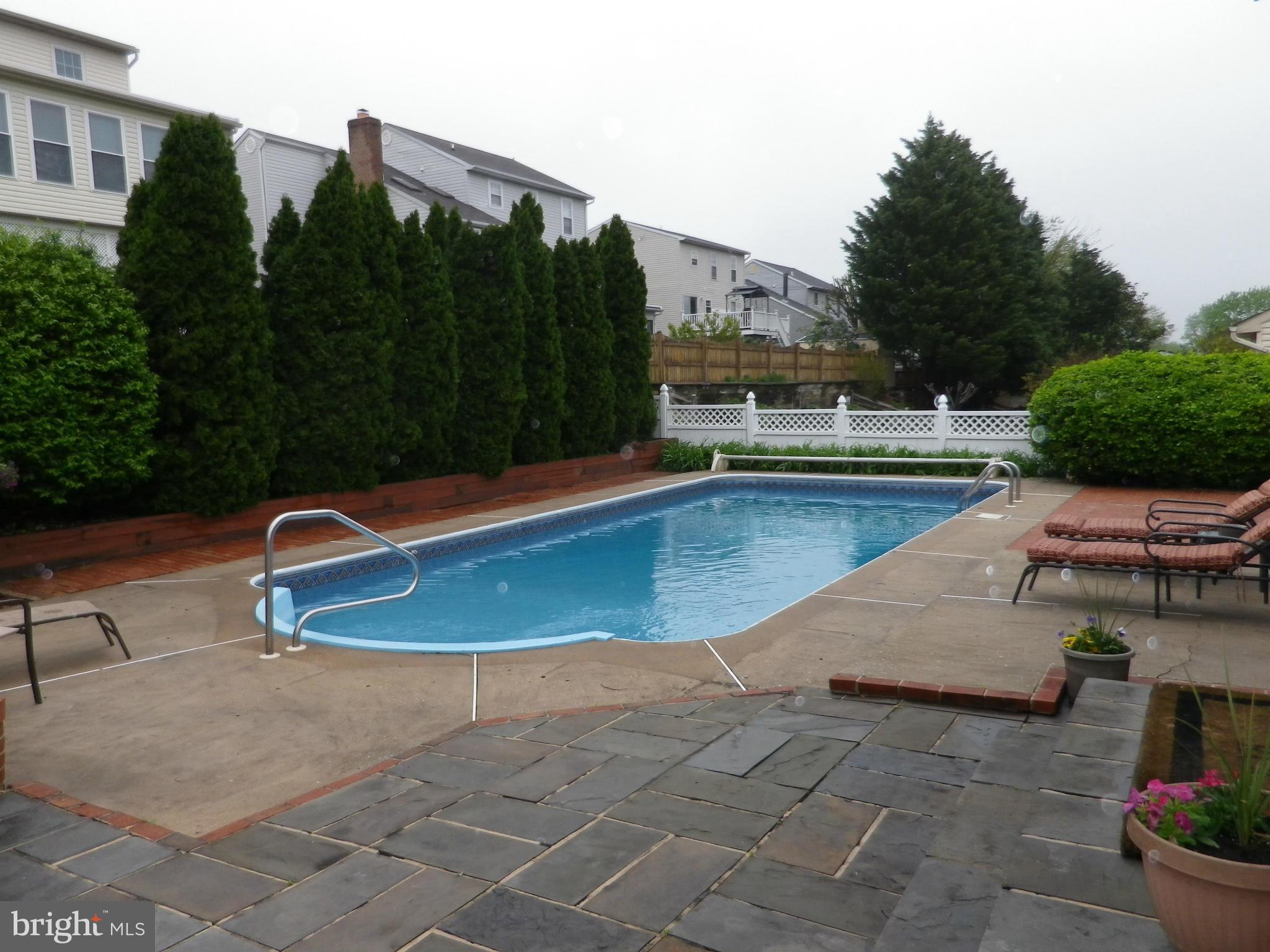 OAKHURST - Residential