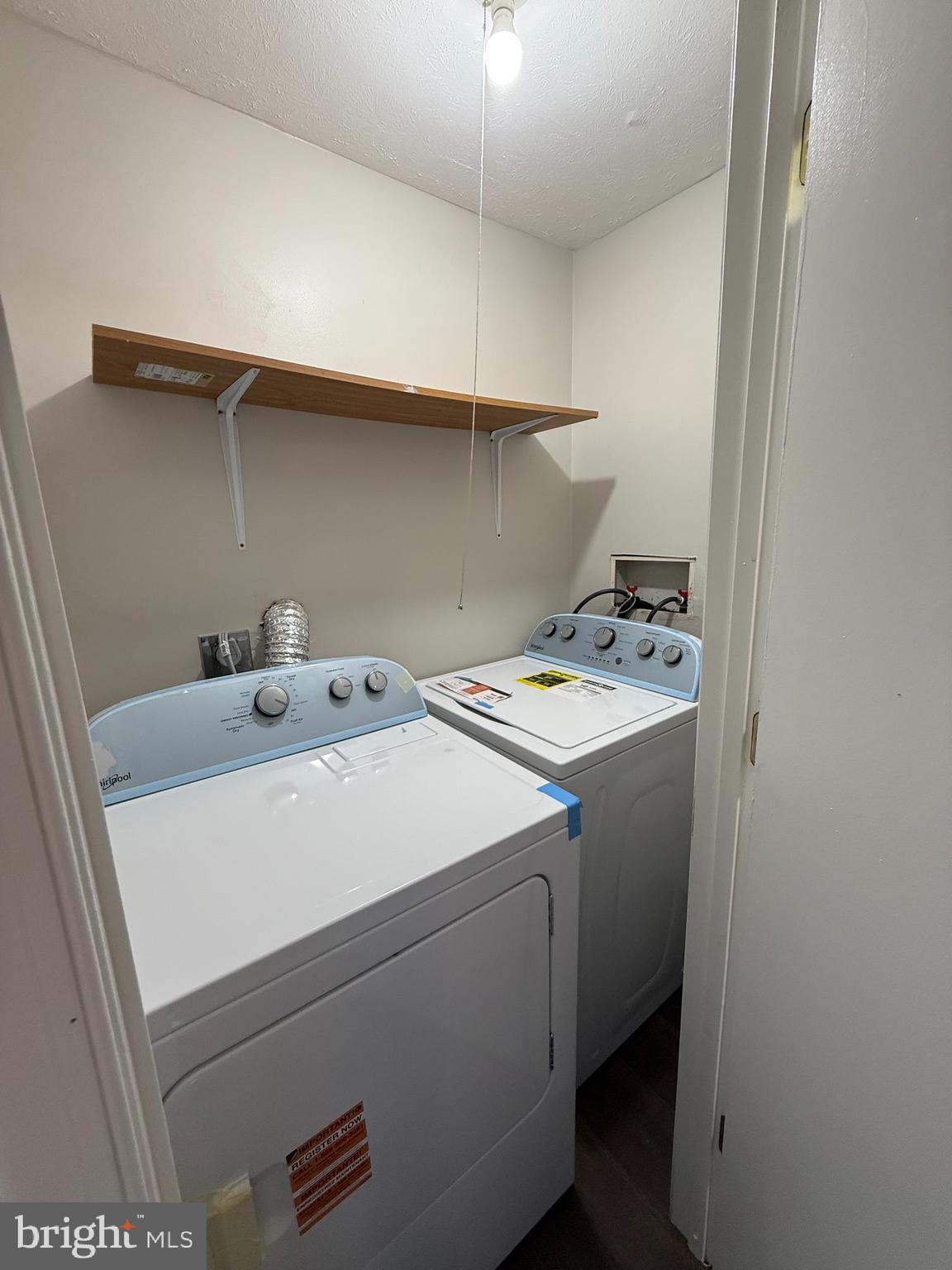 FOREST HILLS - Residential Lease