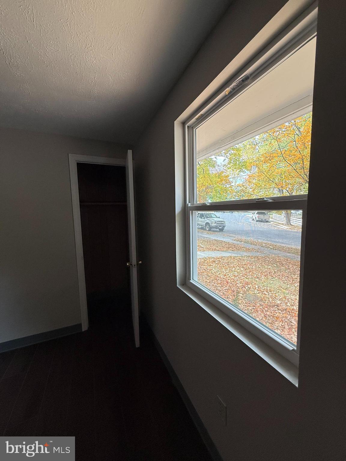 FOREST HILLS - Residential Lease