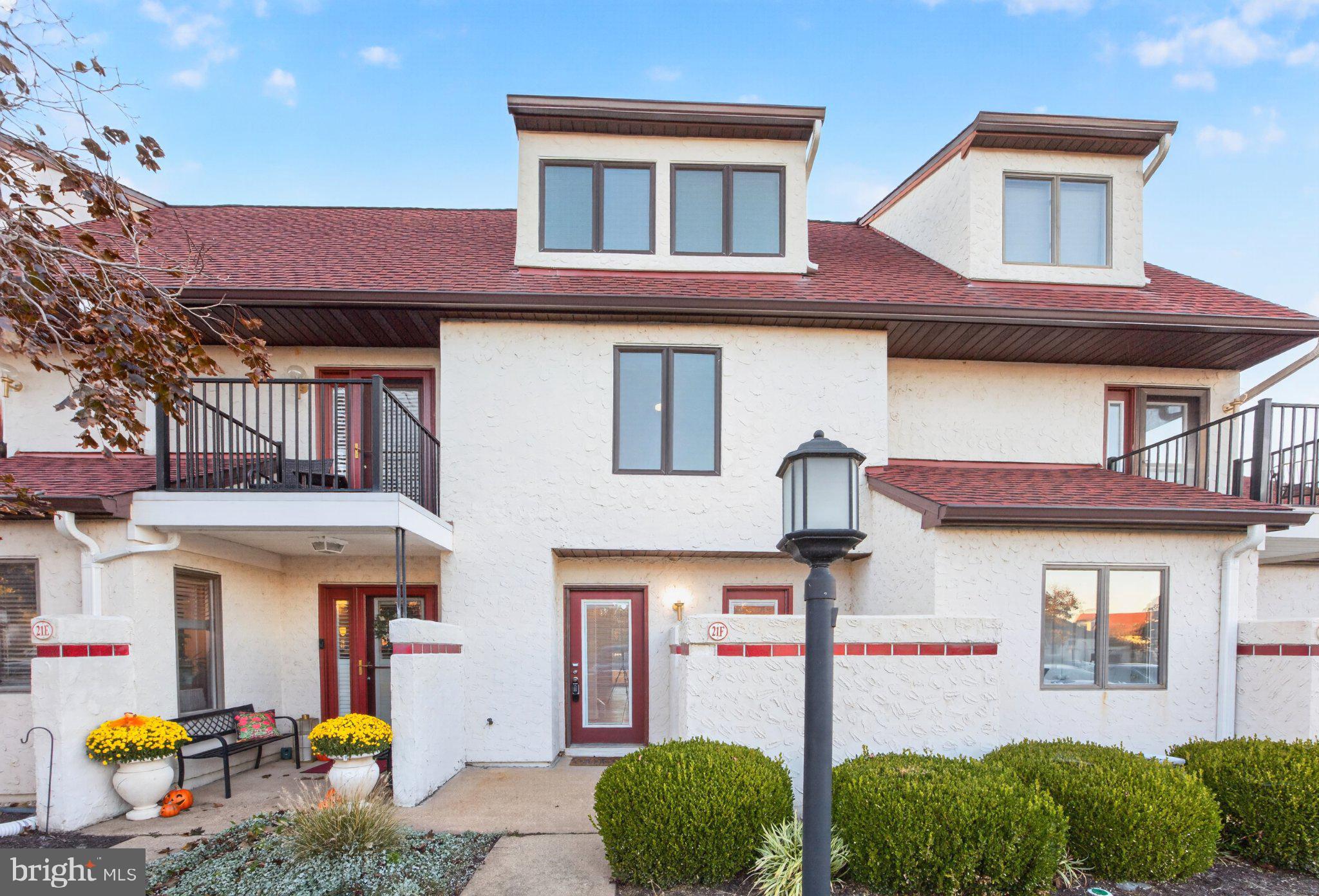 21 QUEEN VICTORIA WAY F