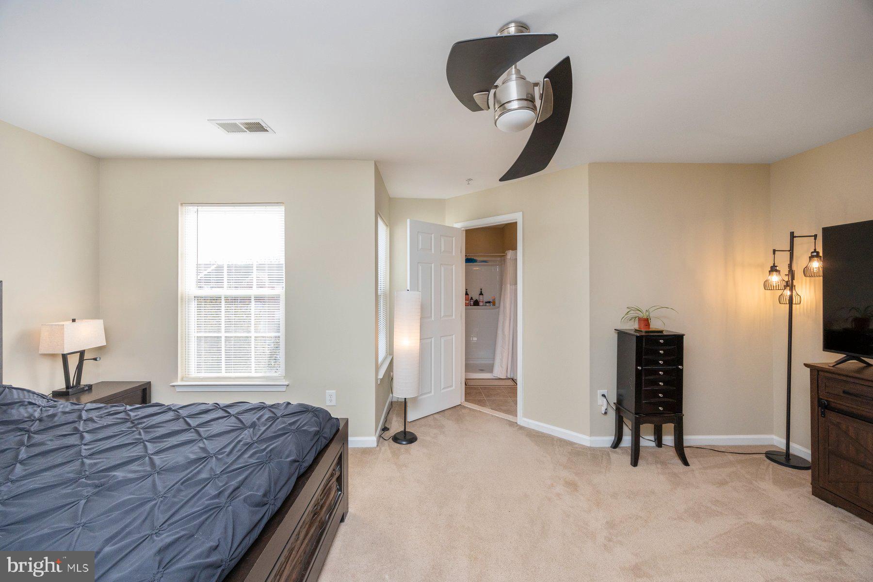 TANYARD SPRINGS TOWNHOMES - Residential