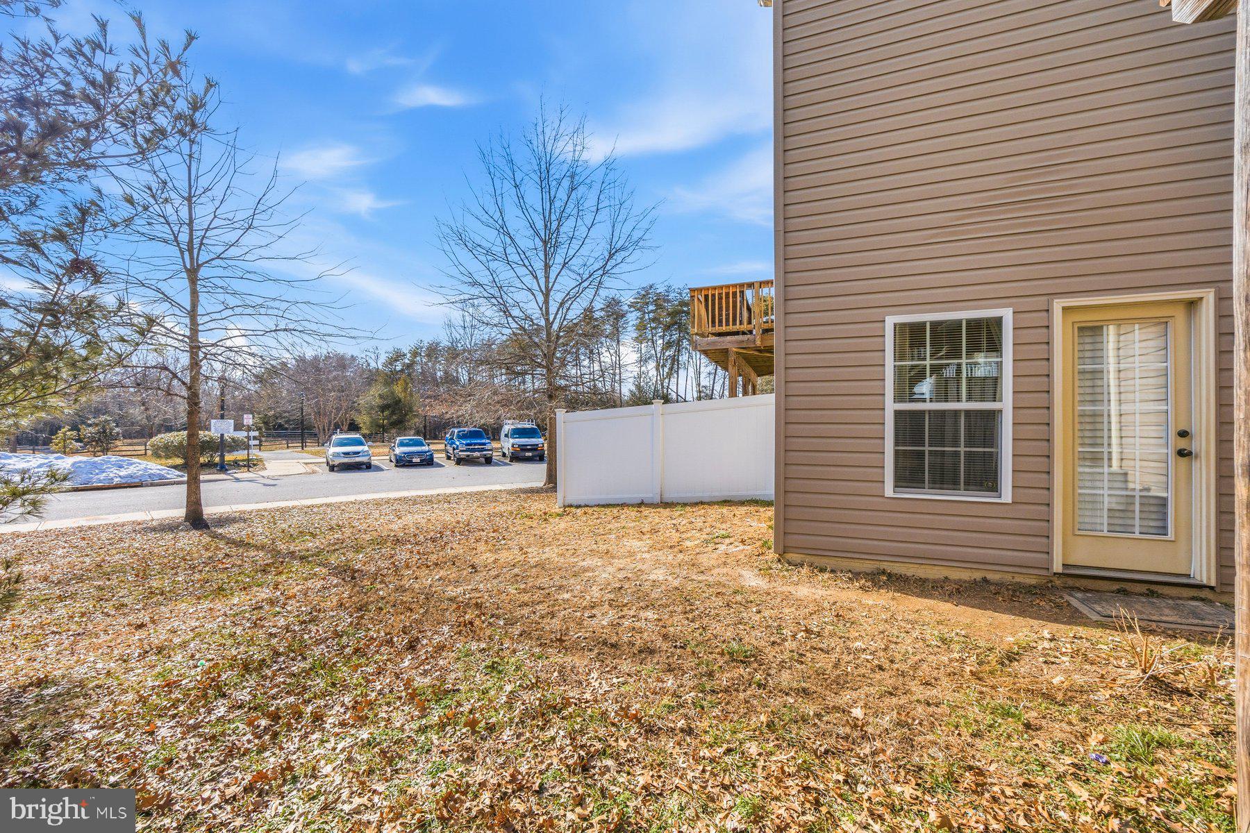 TANYARD SPRINGS TOWNHOMES - Residential