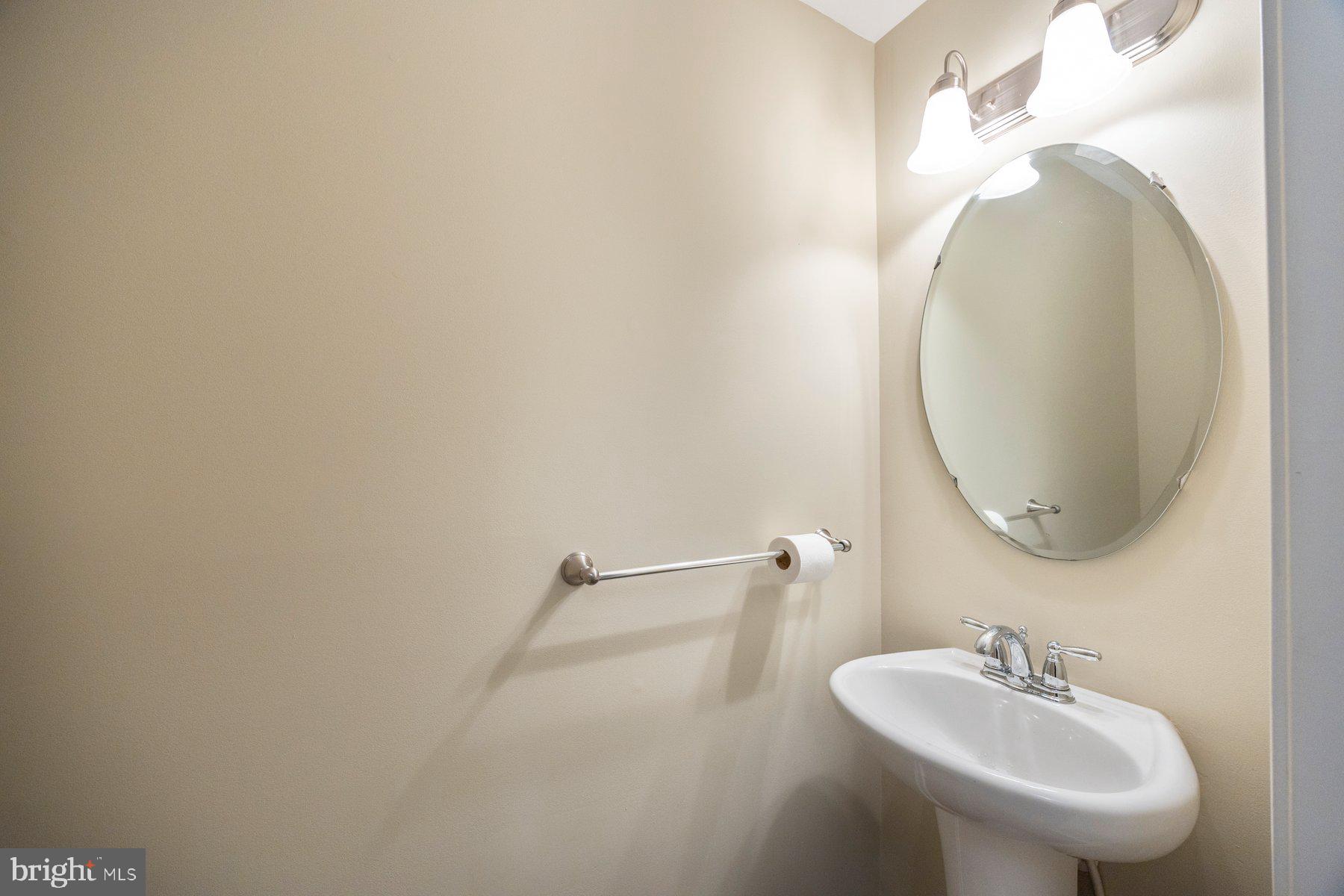 TANYARD SPRINGS TOWNHOMES - Residential