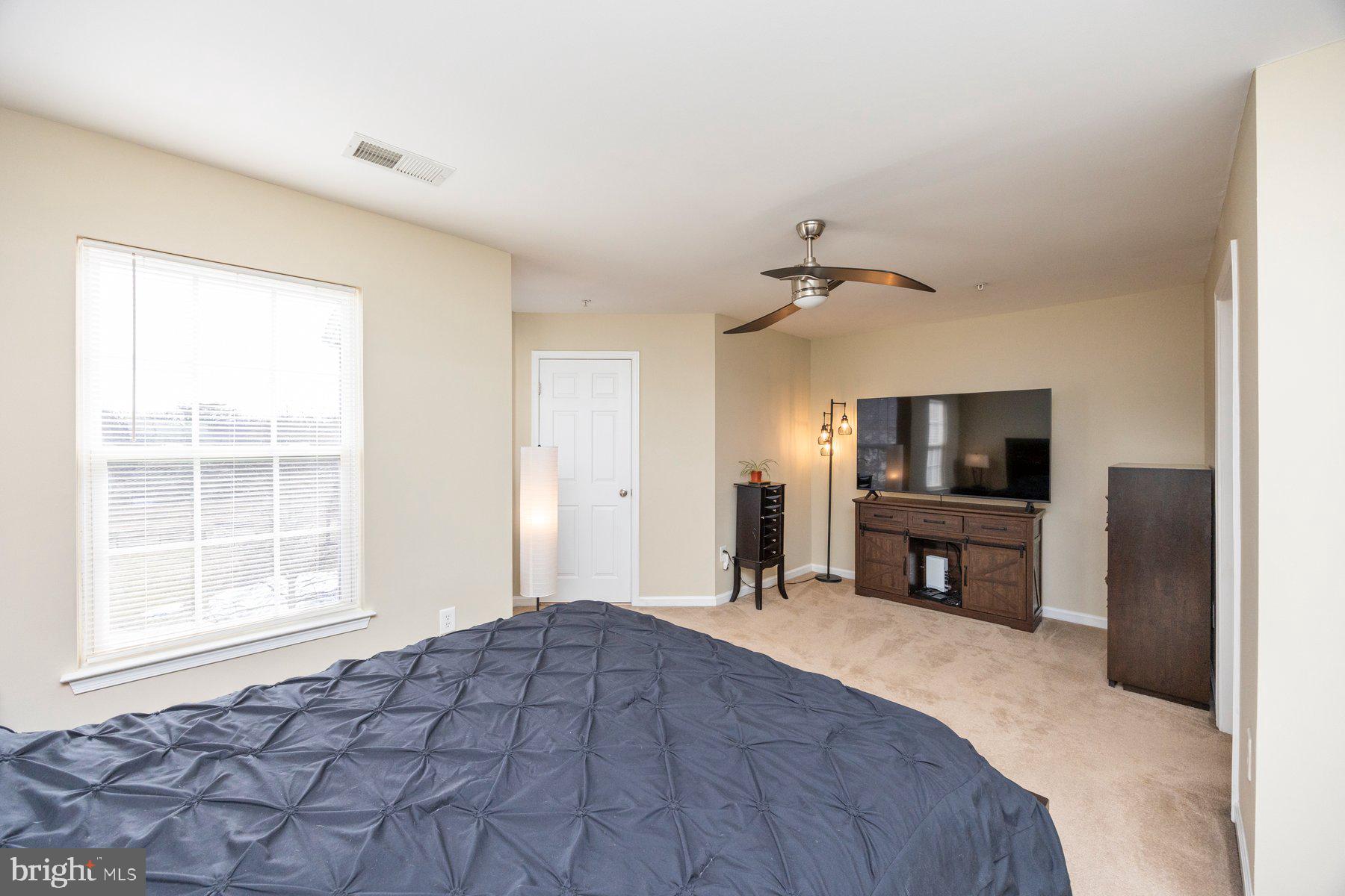 TANYARD SPRINGS TOWNHOMES - Residential