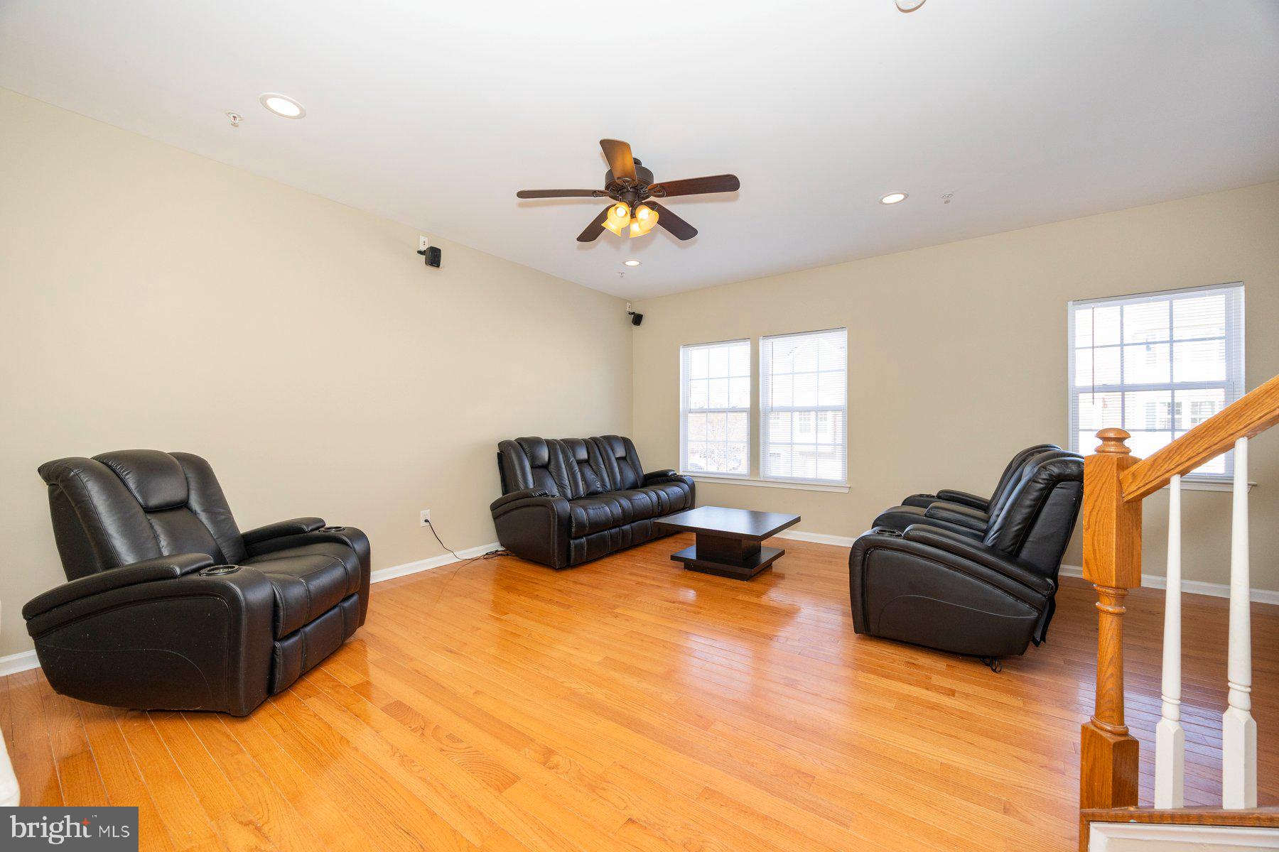 TANYARD SPRINGS TOWNHOMES - Residential