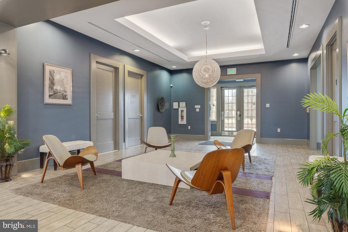 TANYARD SPRINGS TOWNHOMES - Residential