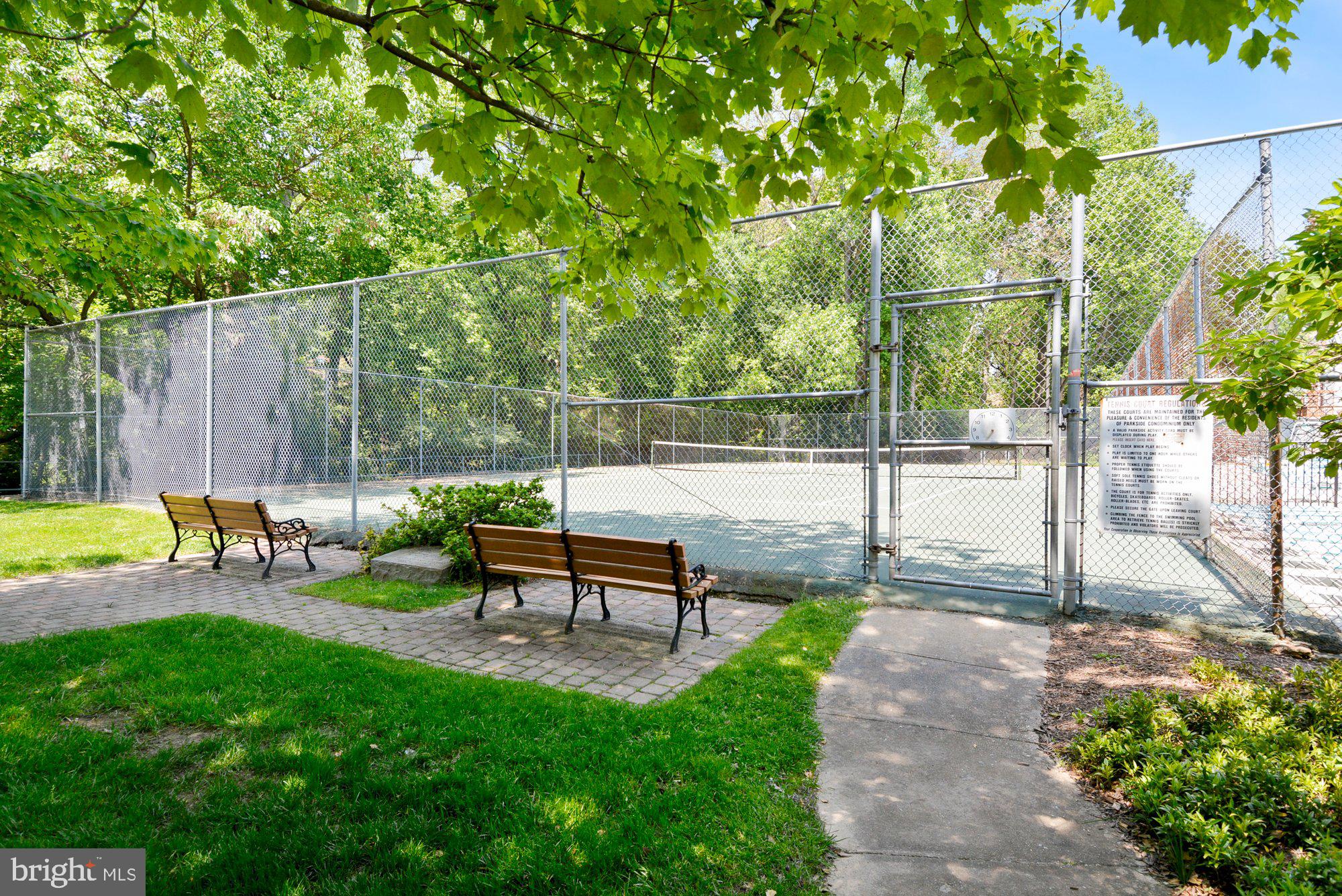 PARKSIDE CONDOMINIUMS - Residential