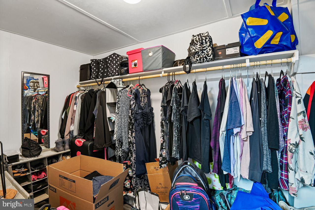 MAGOTHY ESTATES - Residential