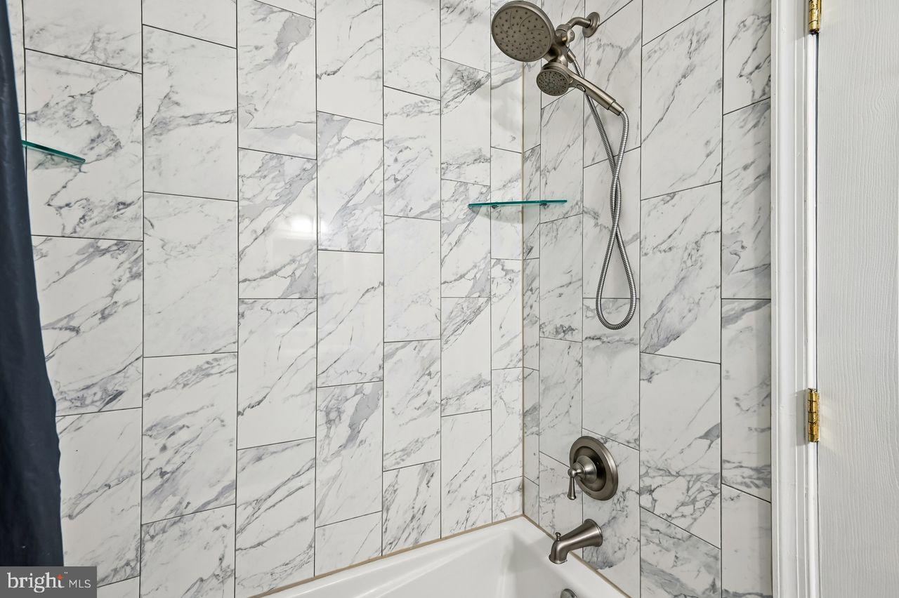 MAGOTHY ESTATES - Residential