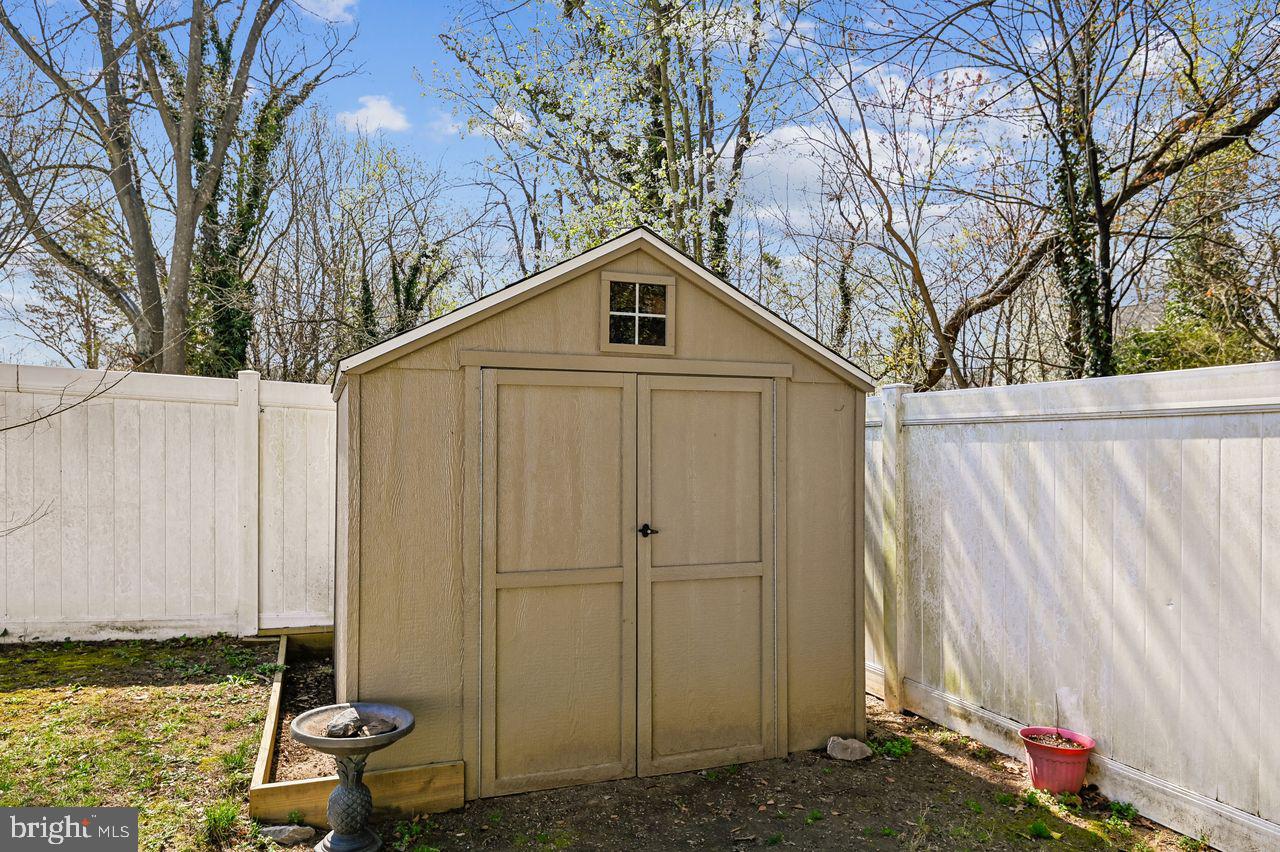 MAGOTHY ESTATES - Residential