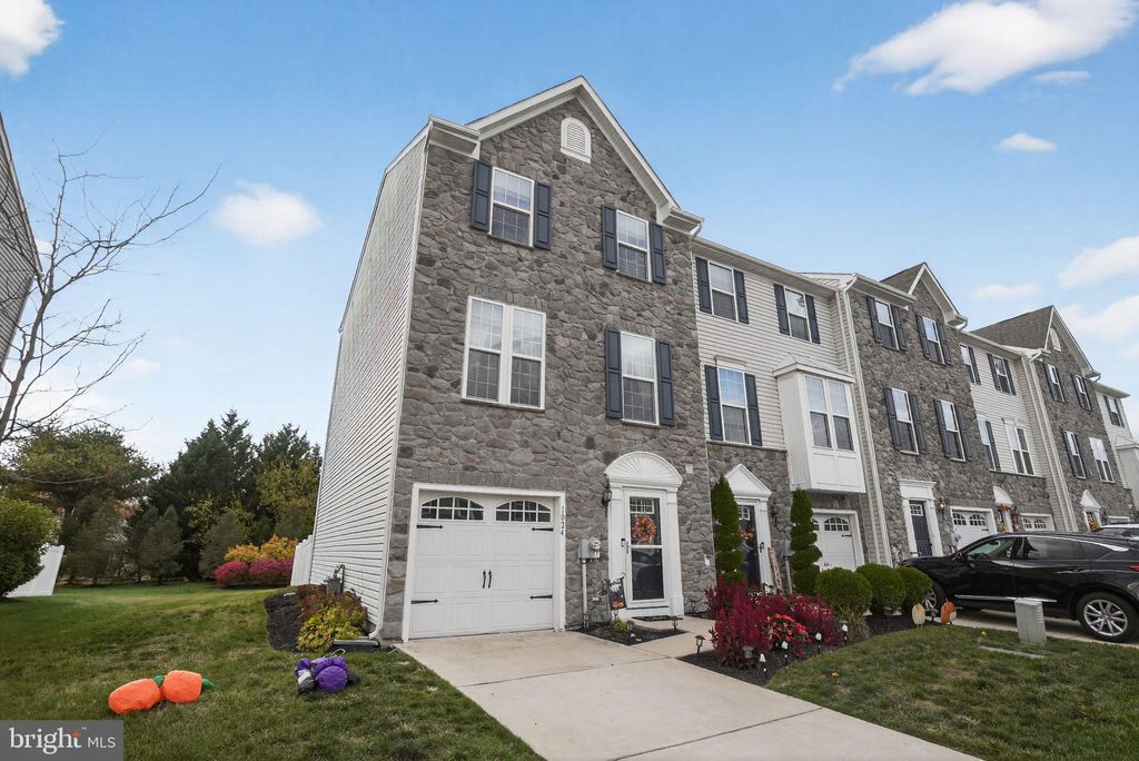 Photo of 1024 Prime Place, SEWELL, NJ 08080 (MLS # NJGL2065424)