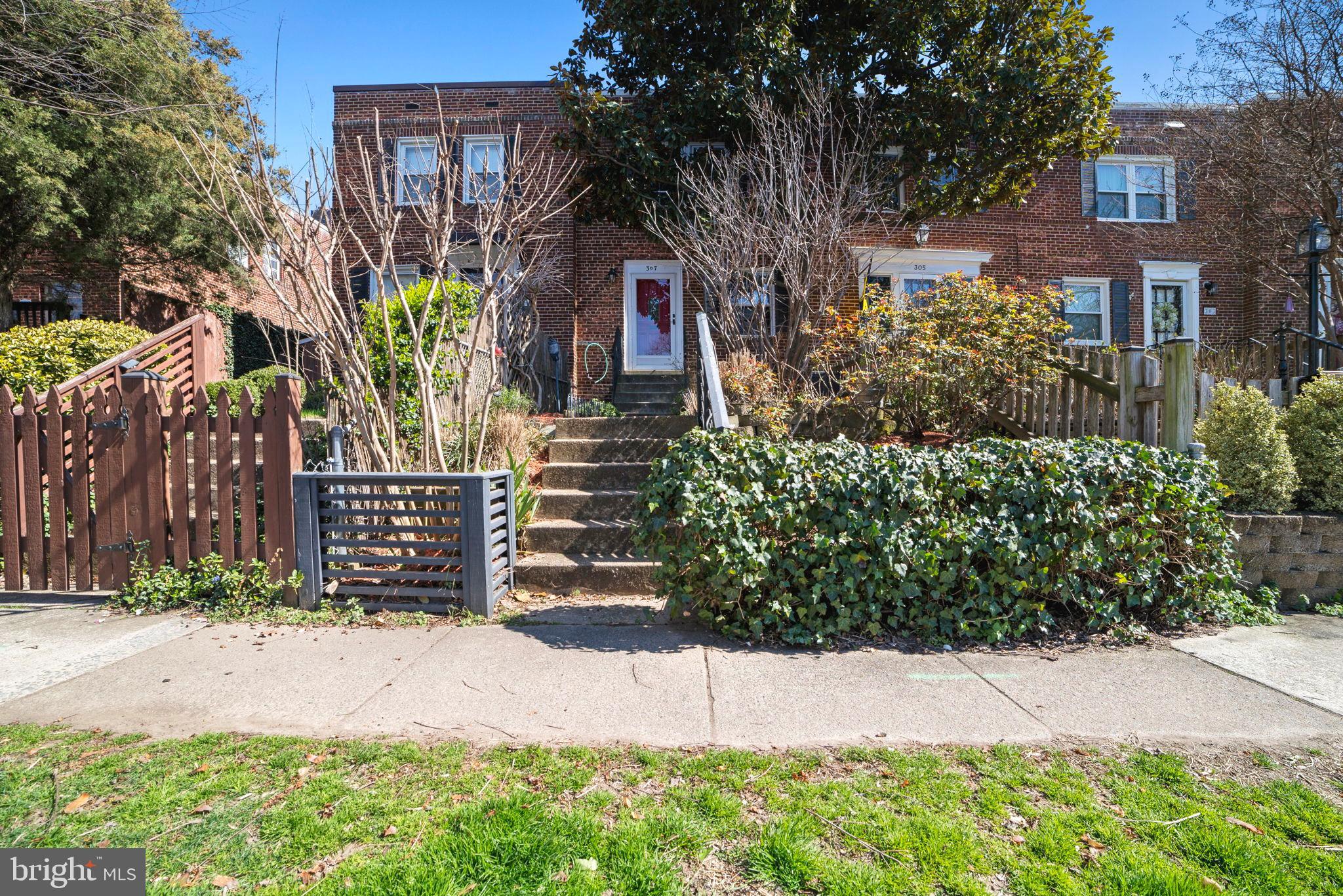 Convenience is Key ! Enjoy being blocks to the Braddock Rd Metro Stop and minutes to Old Town, Del Ray, and National Landing ! This 3 level Alexandria City Townhome has it all. Two upper level bedrooms with one bathroom, Main level living dining and kitchen space, and a lower level family room/ office/ or workout space with full bathroom . Washer Dryer. Central HVAC. Off Street parking and an Extraordinary screen porch for seasonal enjoyment. ONE pet on a case by case basis