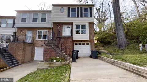 2420 S Oxford Street, Arlington, VA MLS: VAAR2056370