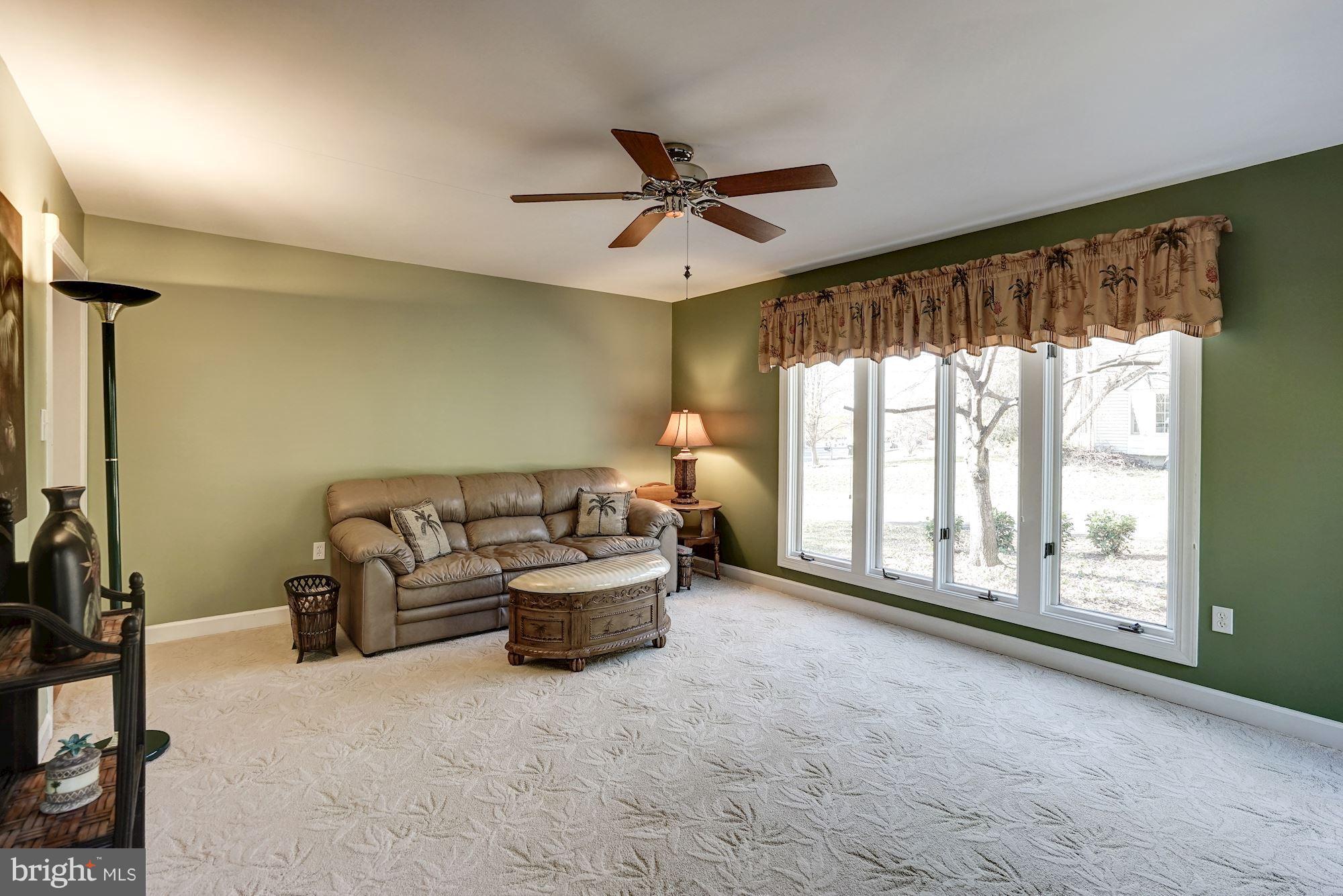 CENTRE RIDGE - Residential