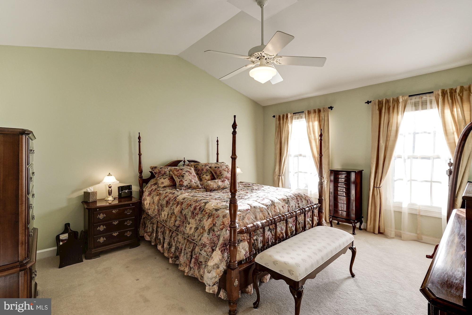 CENTRE RIDGE - Residential