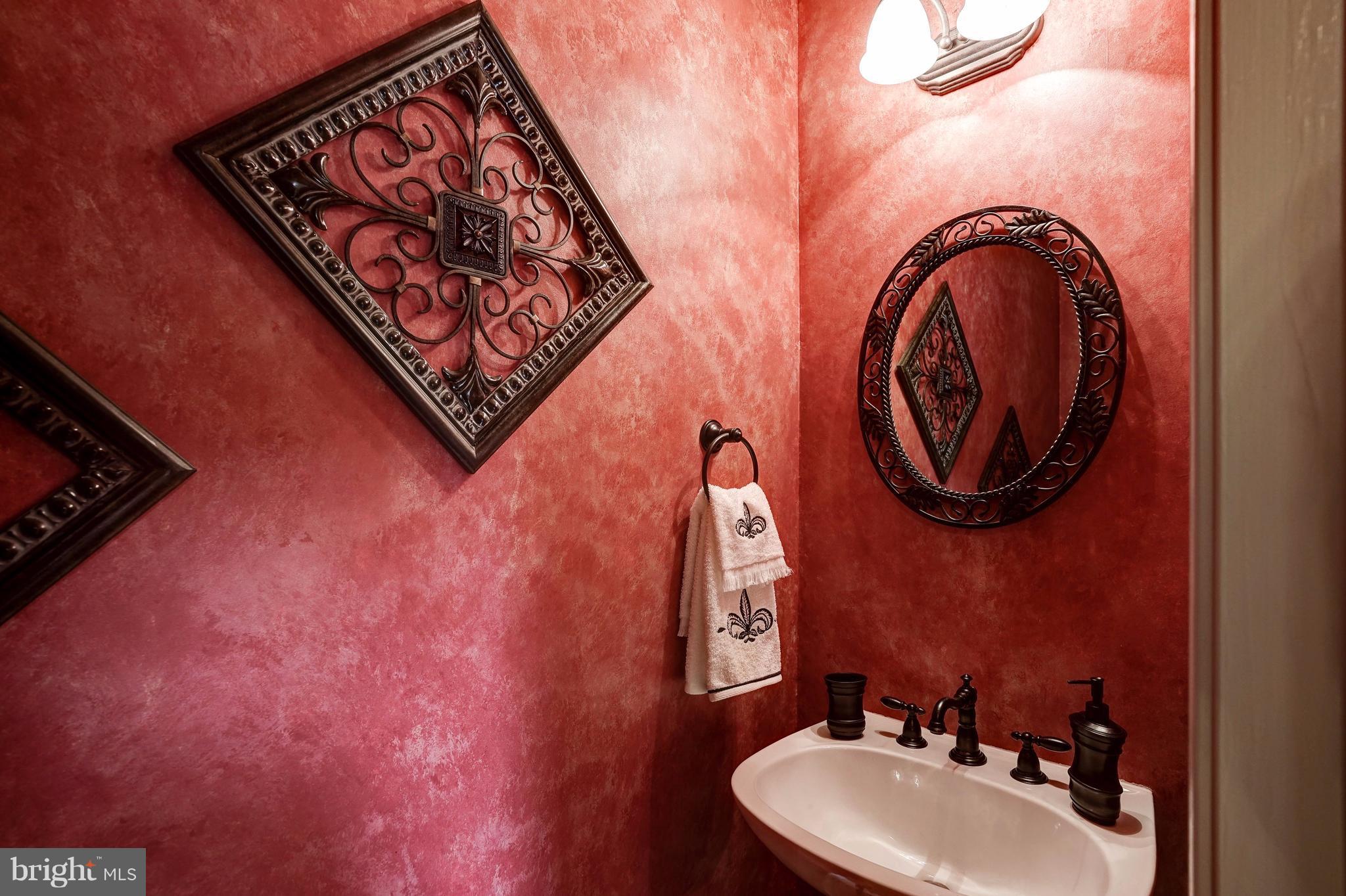 CENTRE RIDGE - Residential